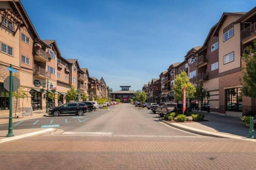 Charming 2-bed 2-bath Riverstone Condo, photo 35