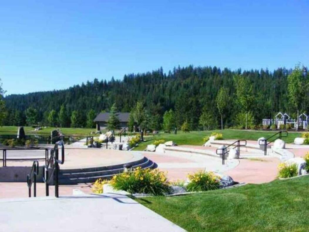 Charming 2-bed 2-bath Riverstone Condo, photo 6