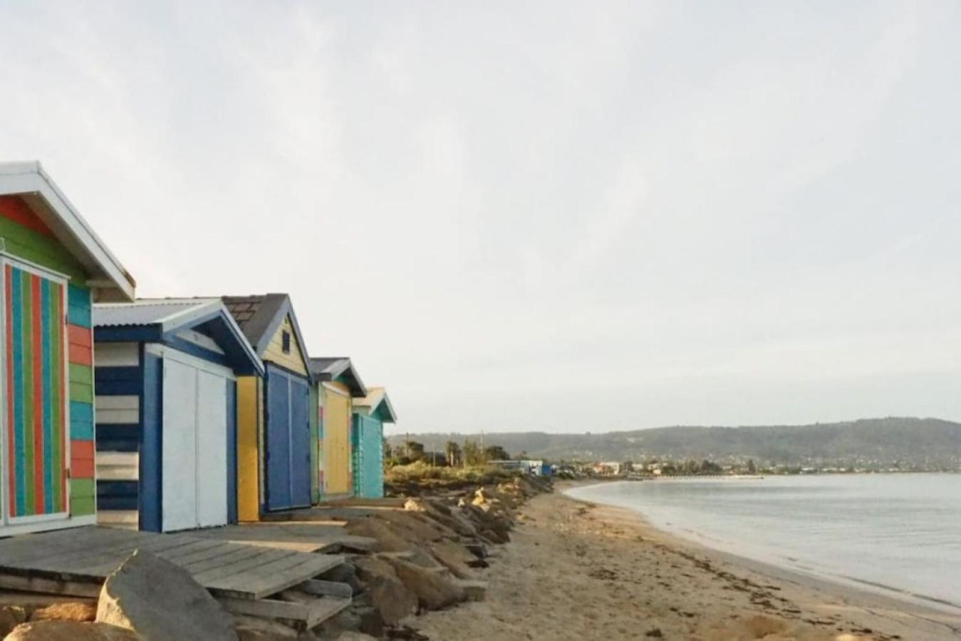 Nanas Beach House by Readyset