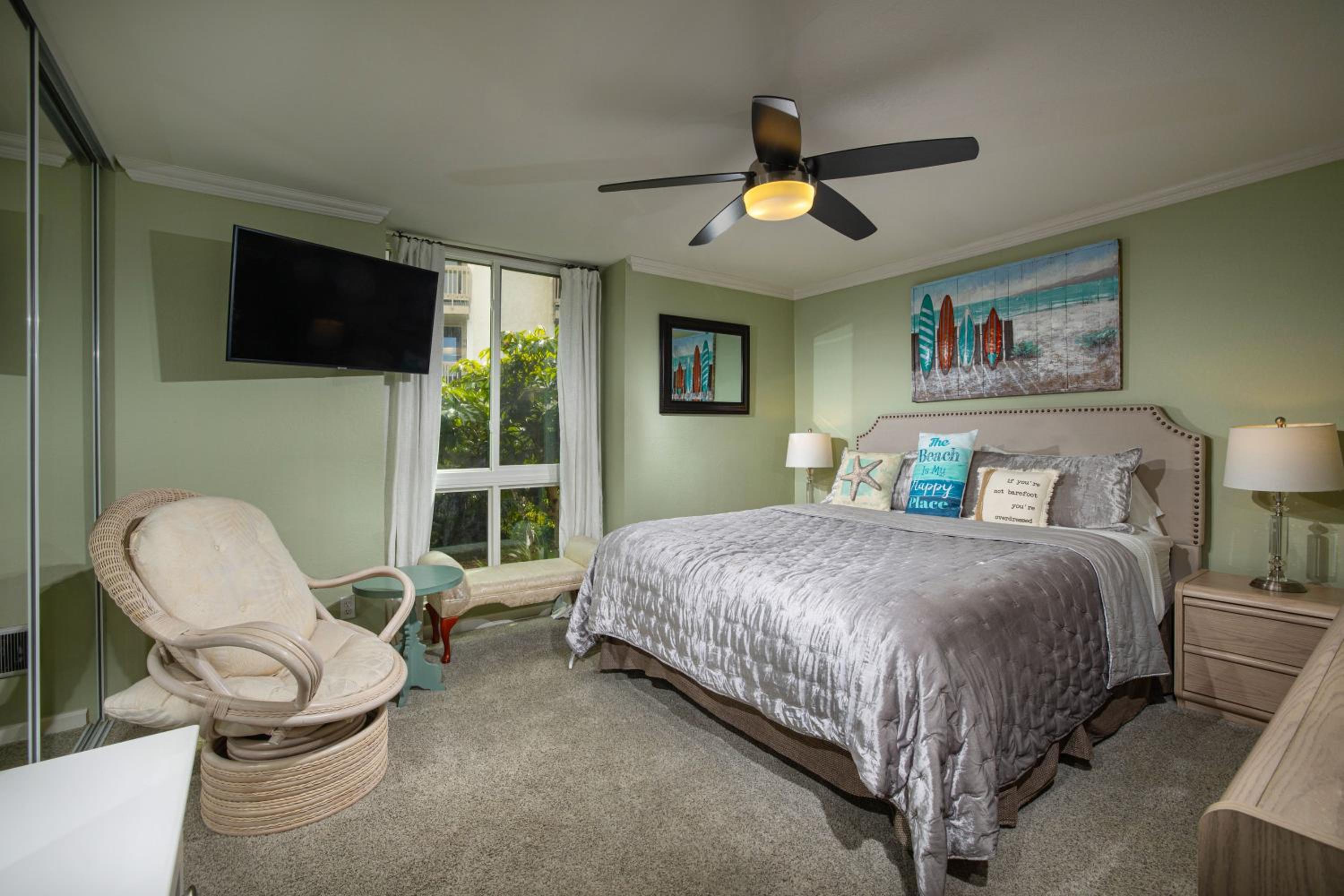 Oceanside Beach Condos - Property Image 37