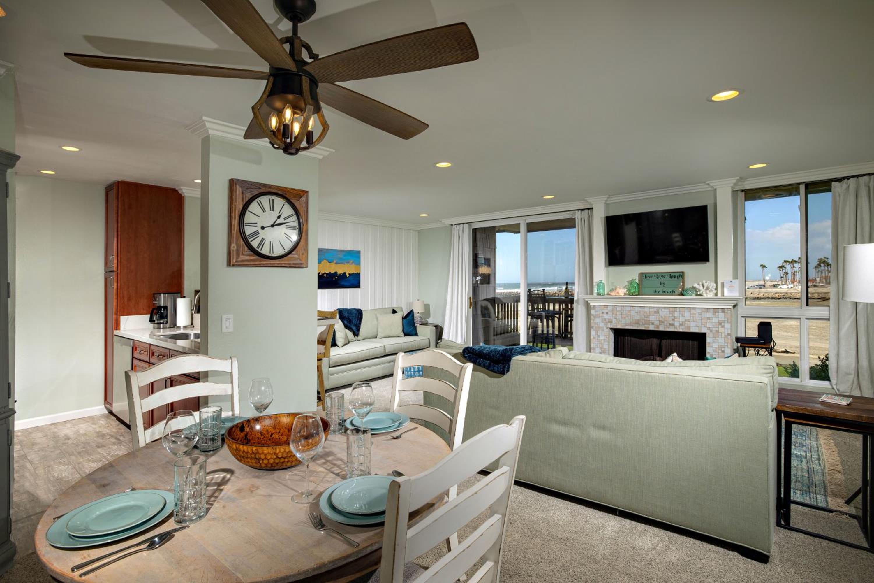 Oceanside Beach Condos - Property Image 33