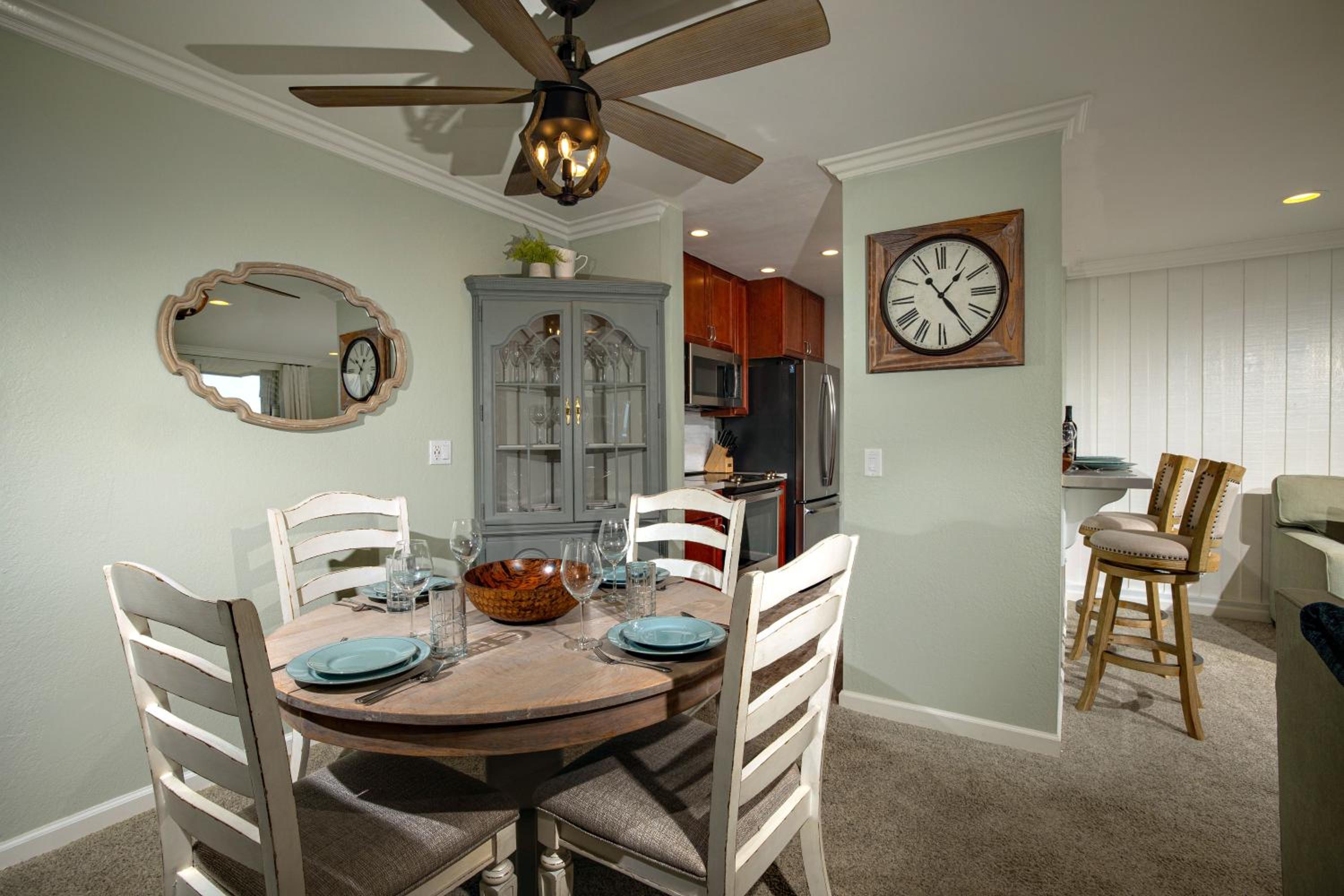 Oceanside Beach Condos - Property Image 32