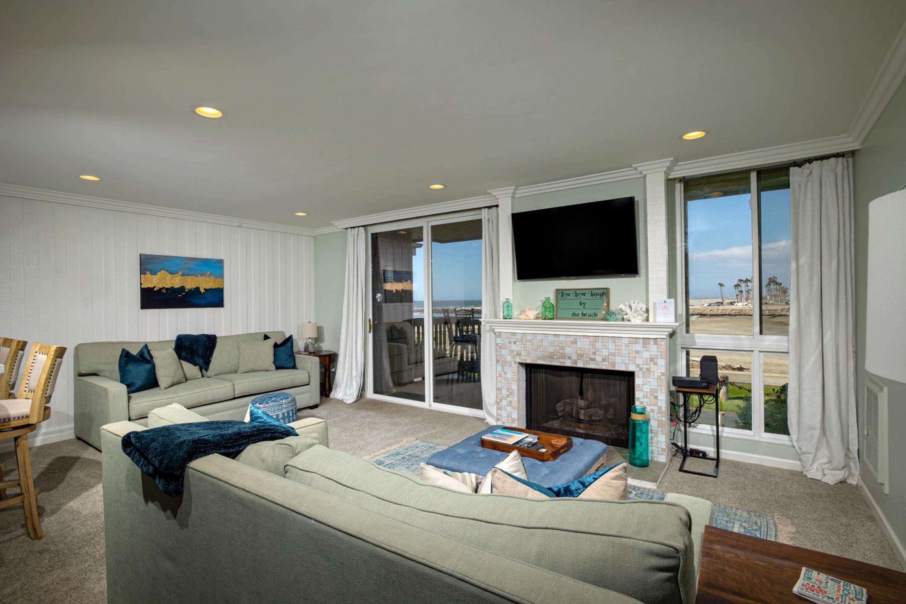 Oceanside Beach Condos - Property Image 30