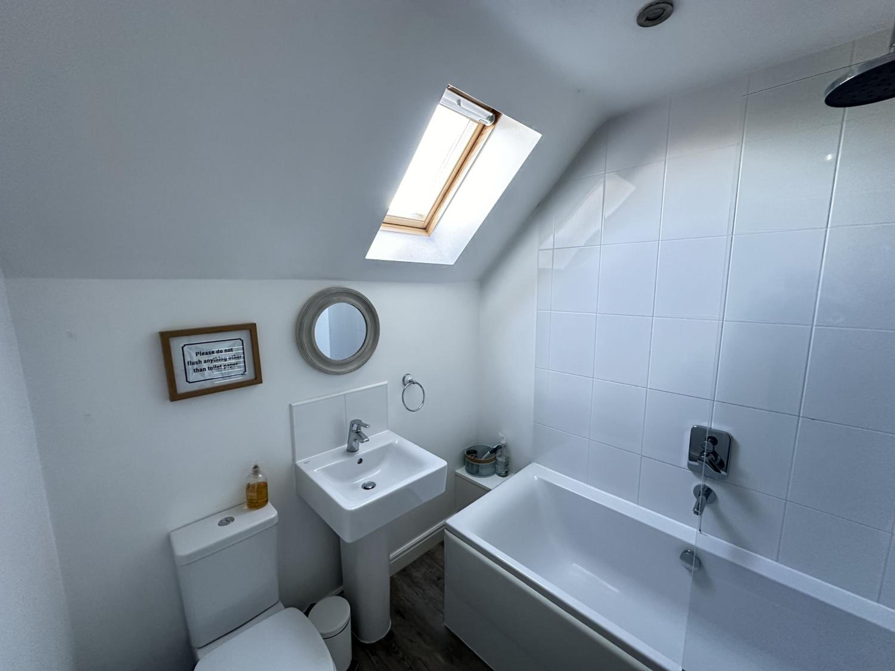 Wren Cottage - Part of the The Bay Filey Holiday Village with pool, gym and direct beach access, pub, restaurant, tennis and meadows walks