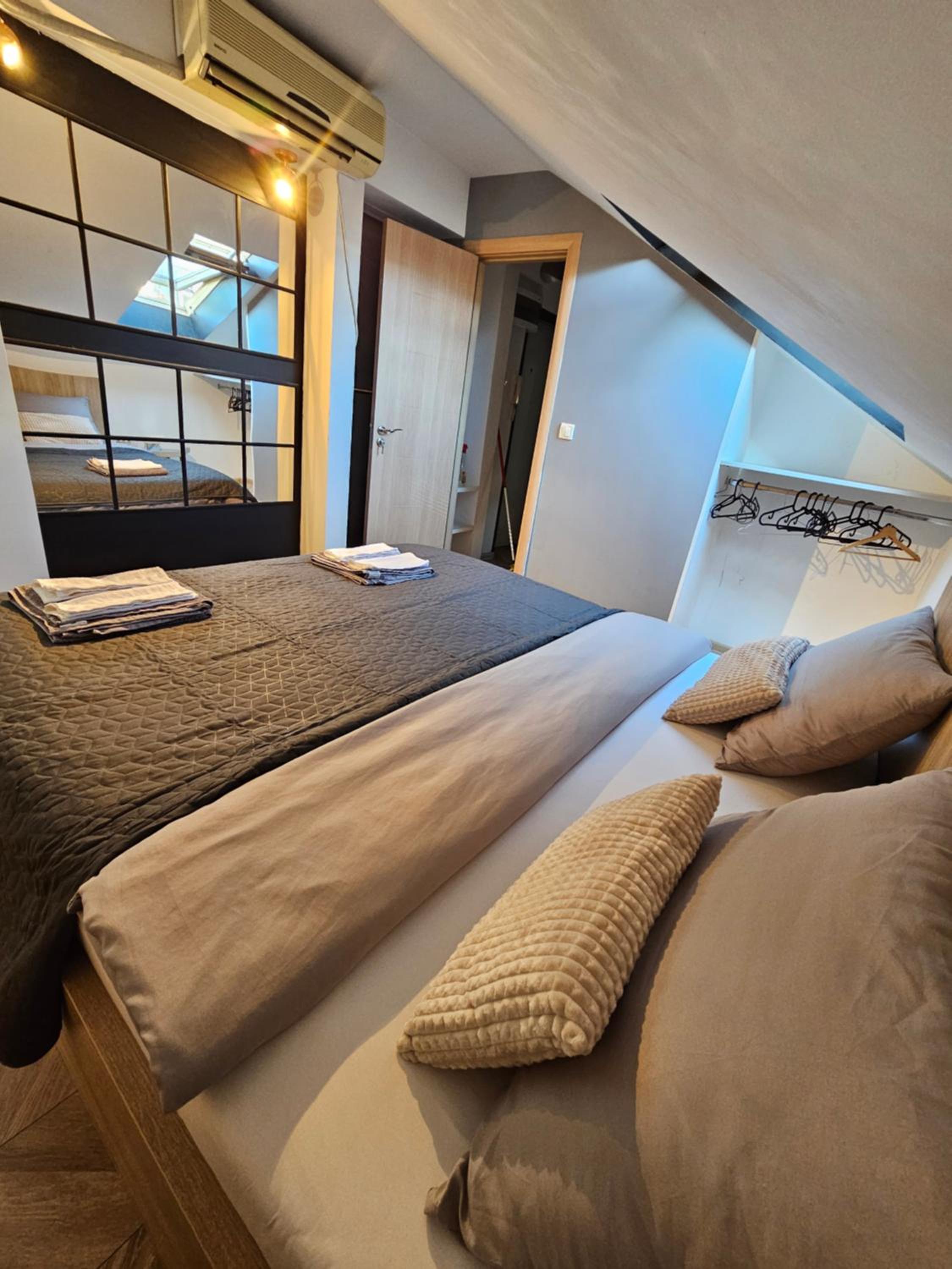 Booking Apartment Rajiceva view 2