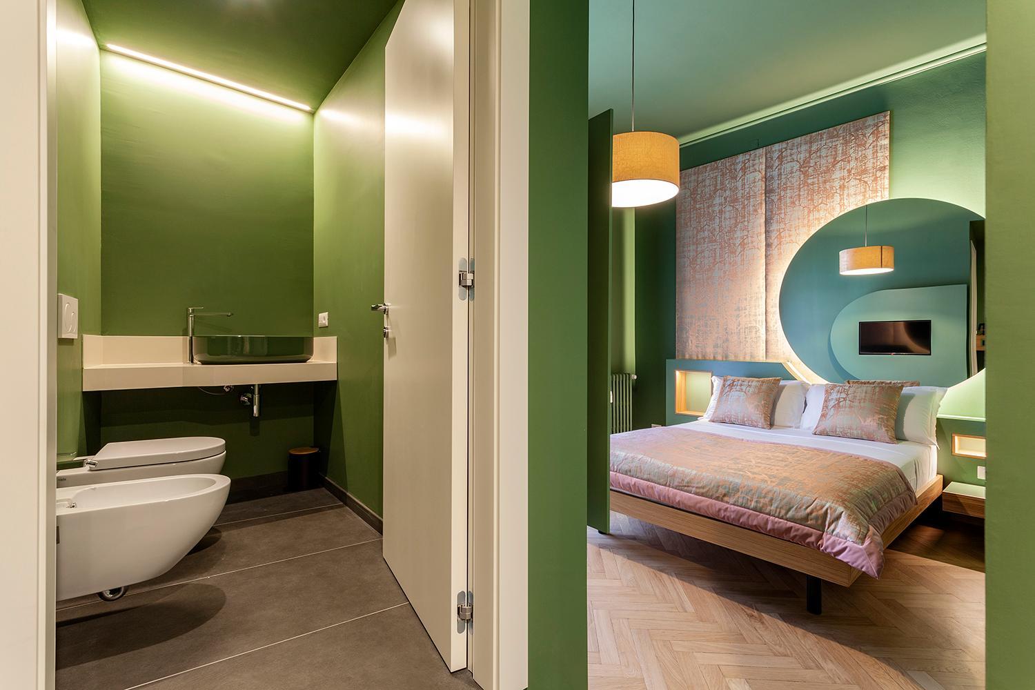 hotel room