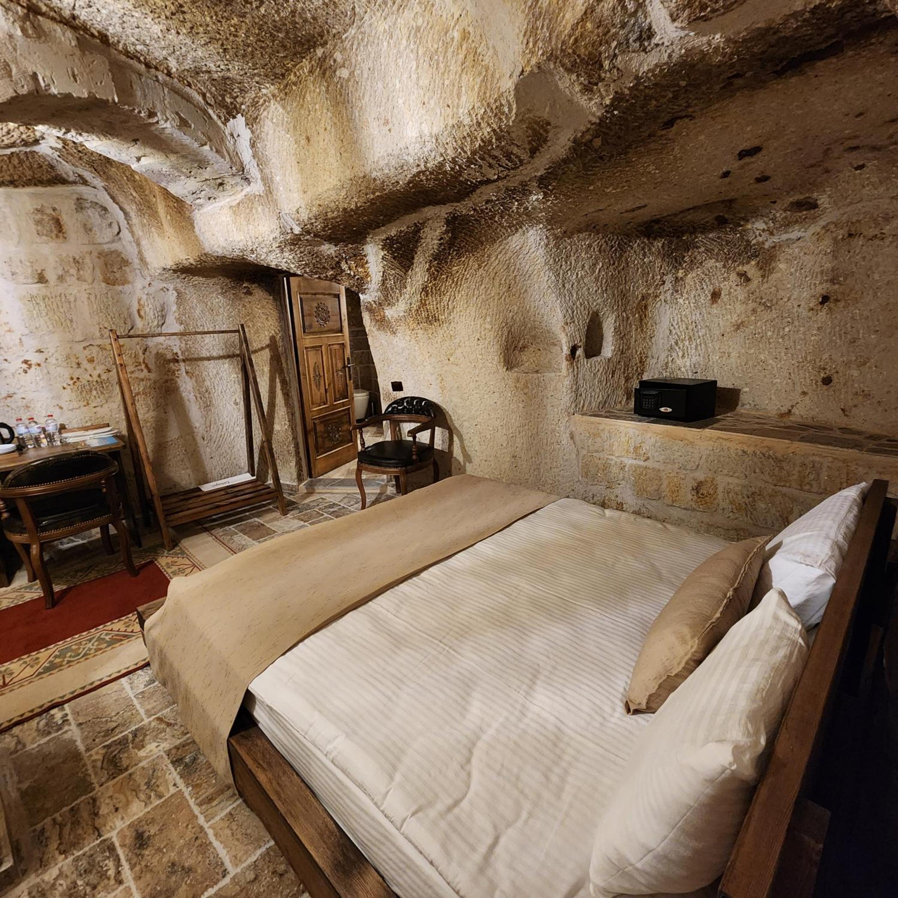 Noah's Ark Cave Hotel - Image 249