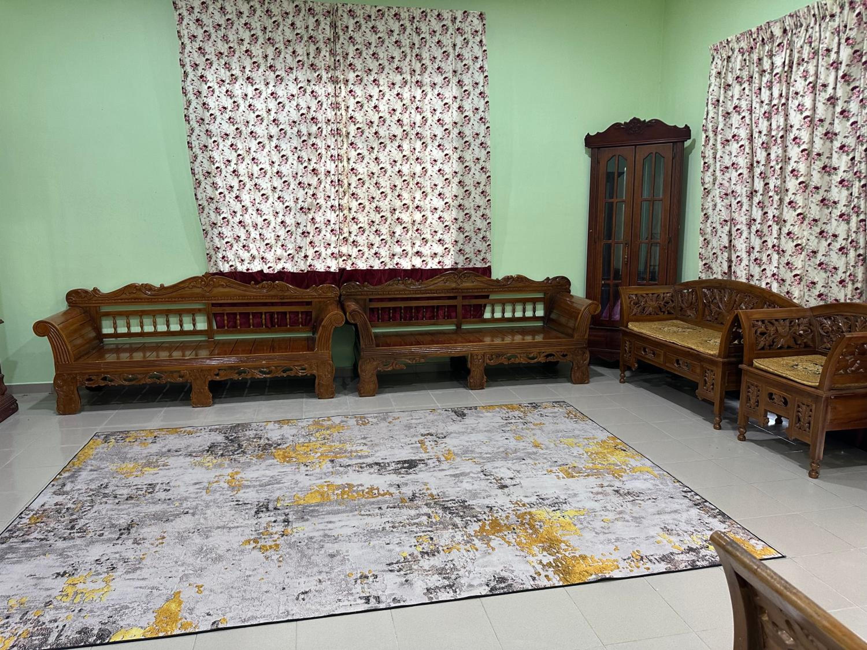 Homestay Pantai Batu Hitam Kuantan view 4