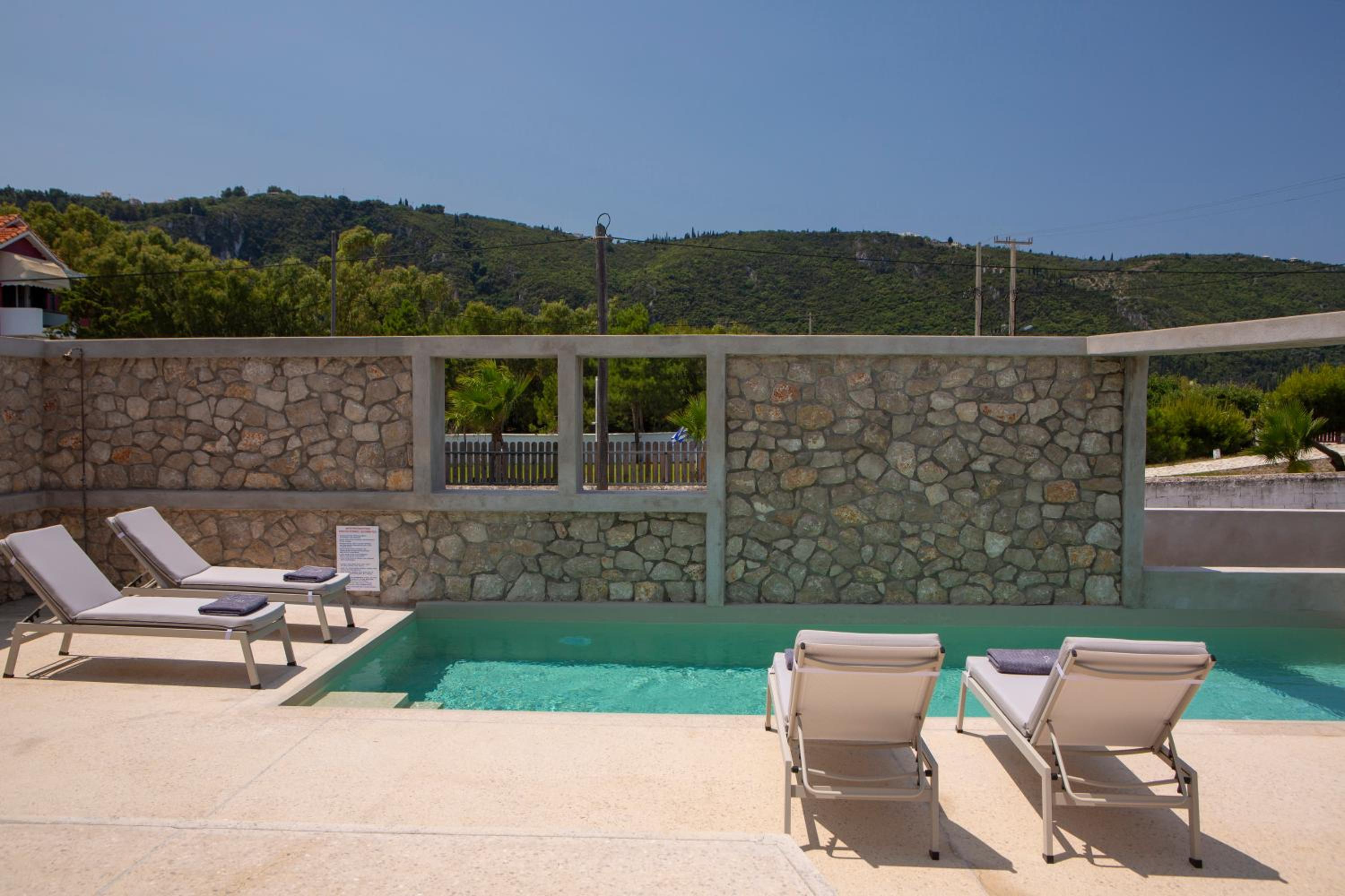 Thines villas