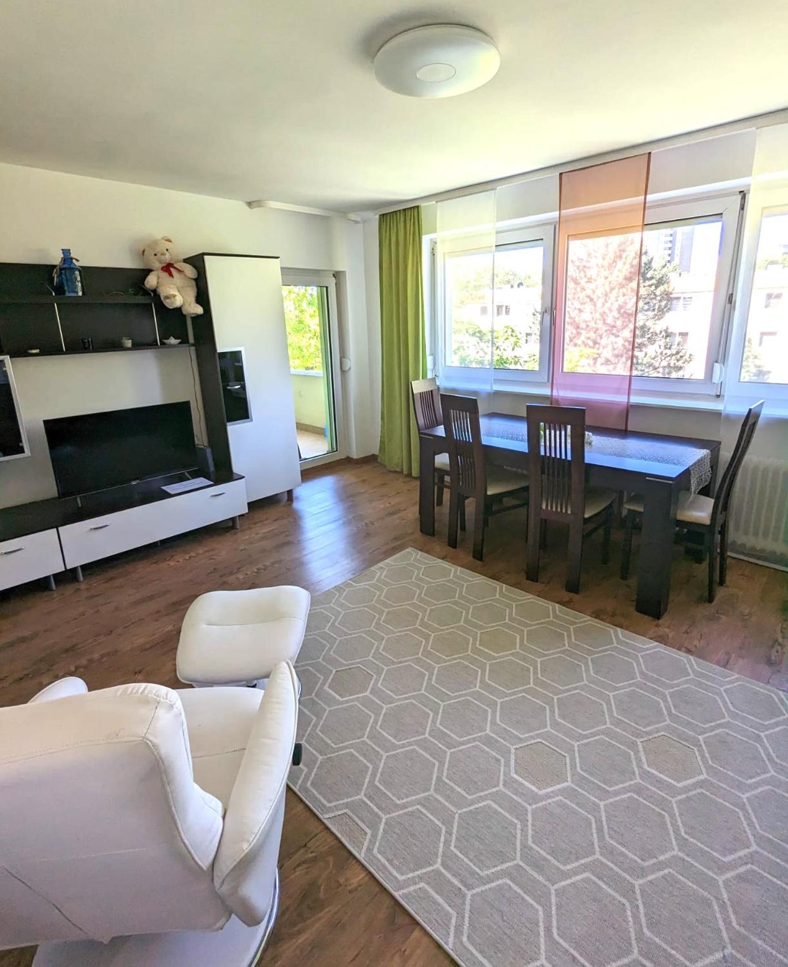Ferienwohnung Mainz-Bretzenheim view 5