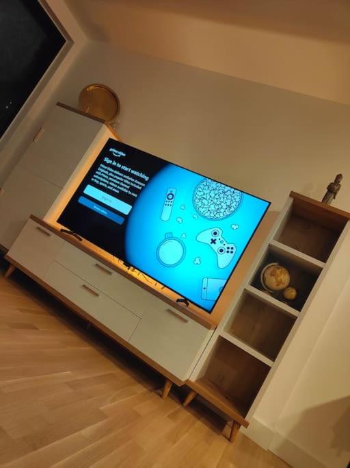 Luxury Apartment/High Floor/Stunning Views/Parking view 4