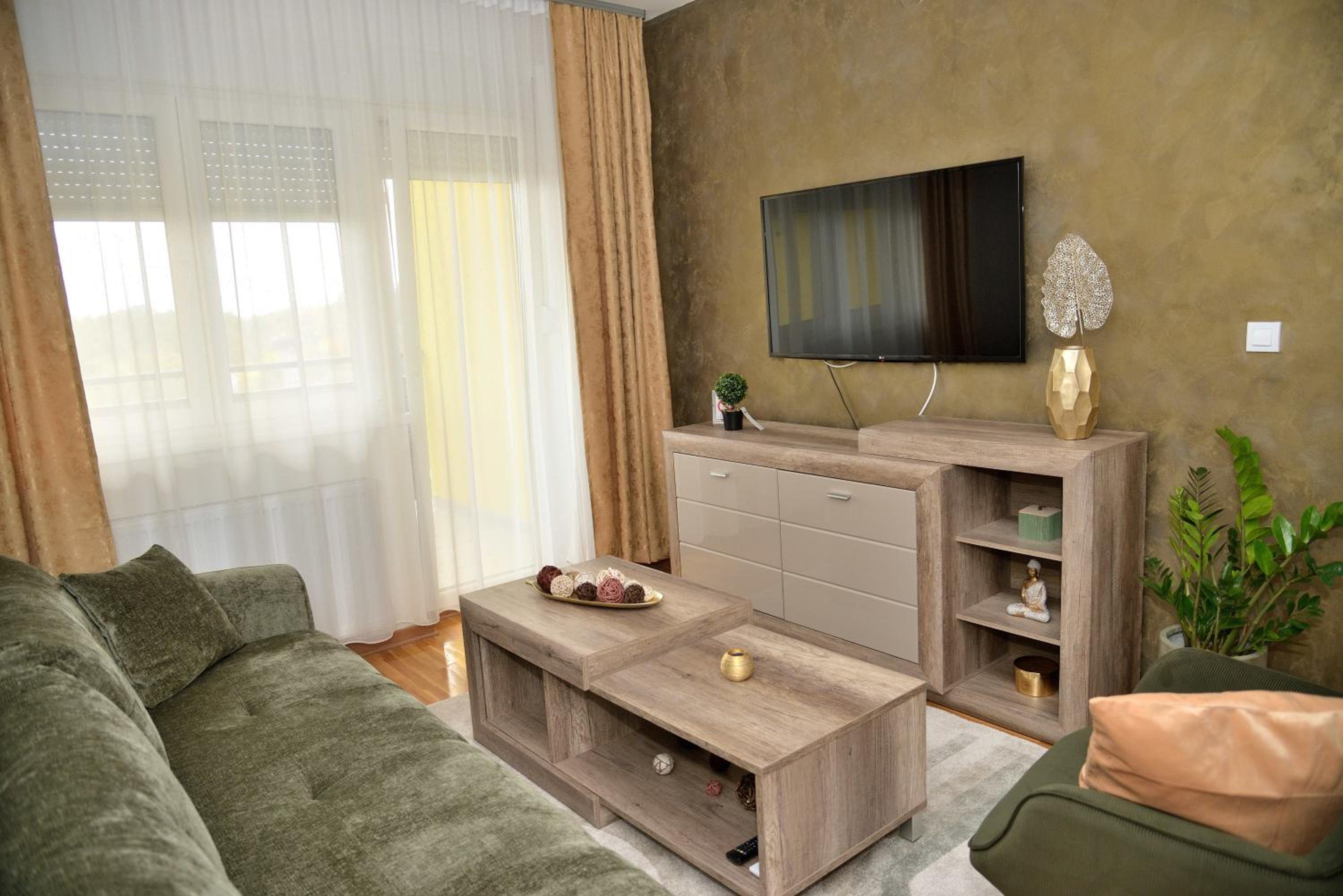 LUX APARTMAN PANORAMA