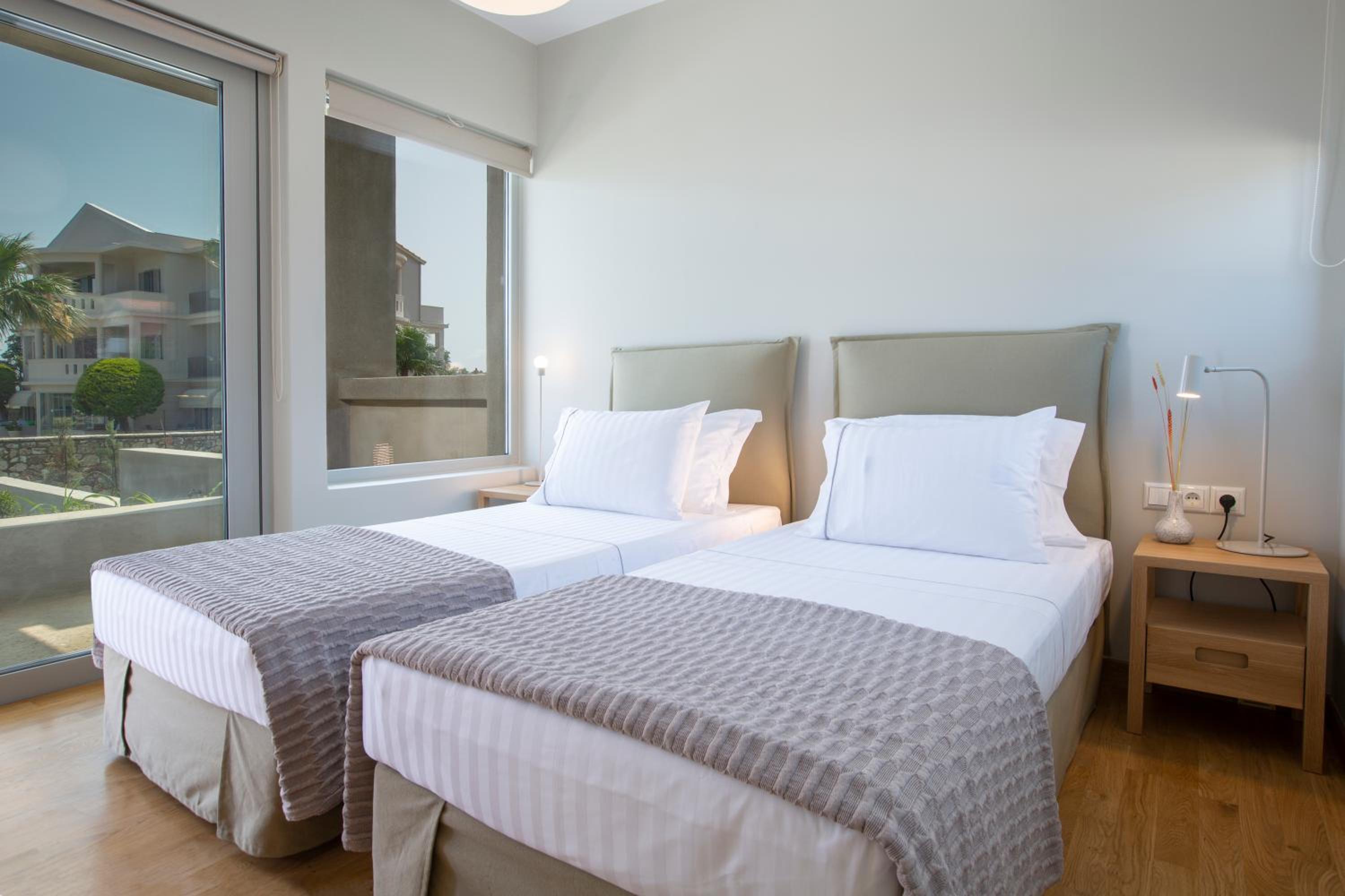 Thines villas