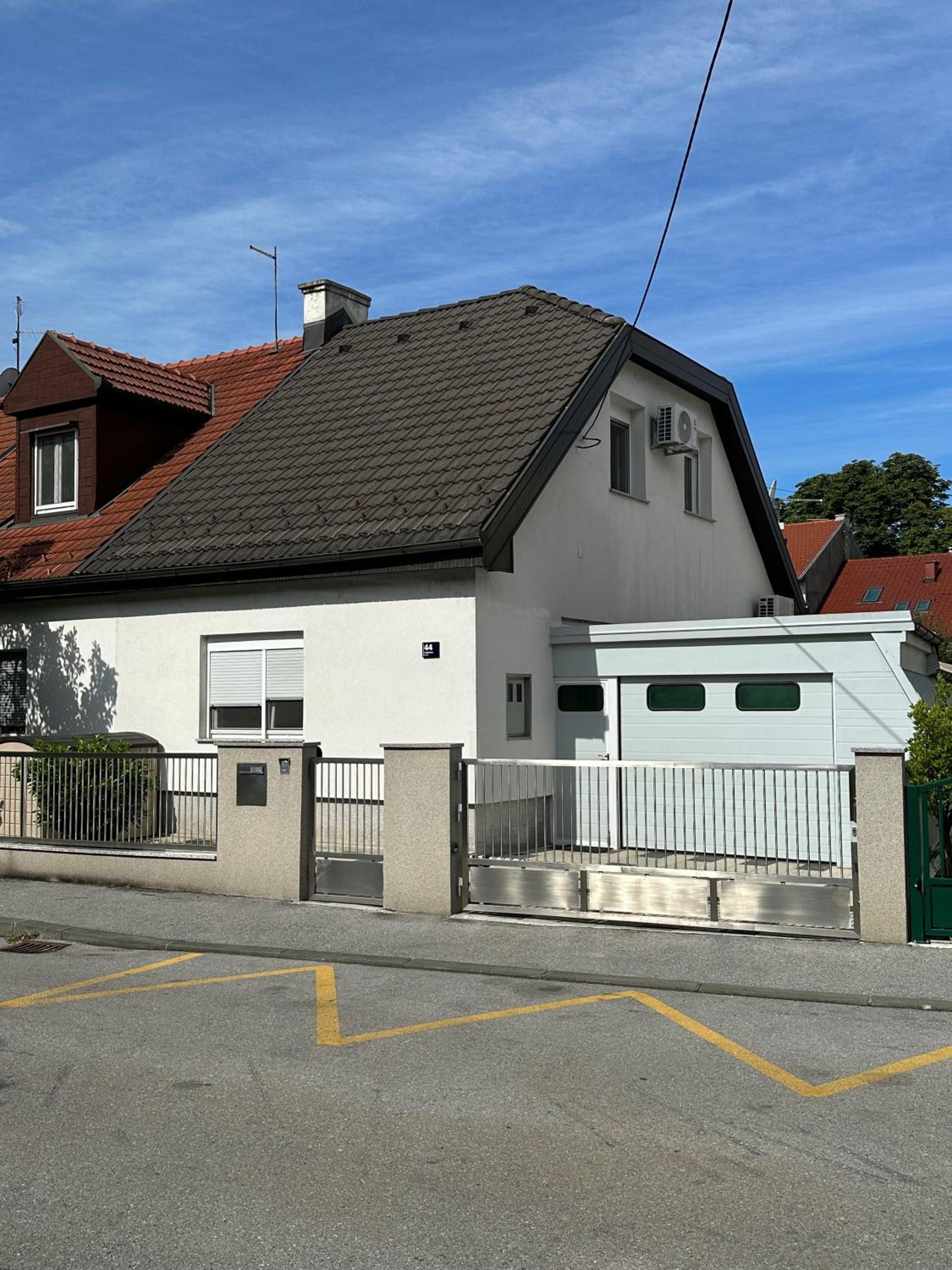 Maksimirhouse