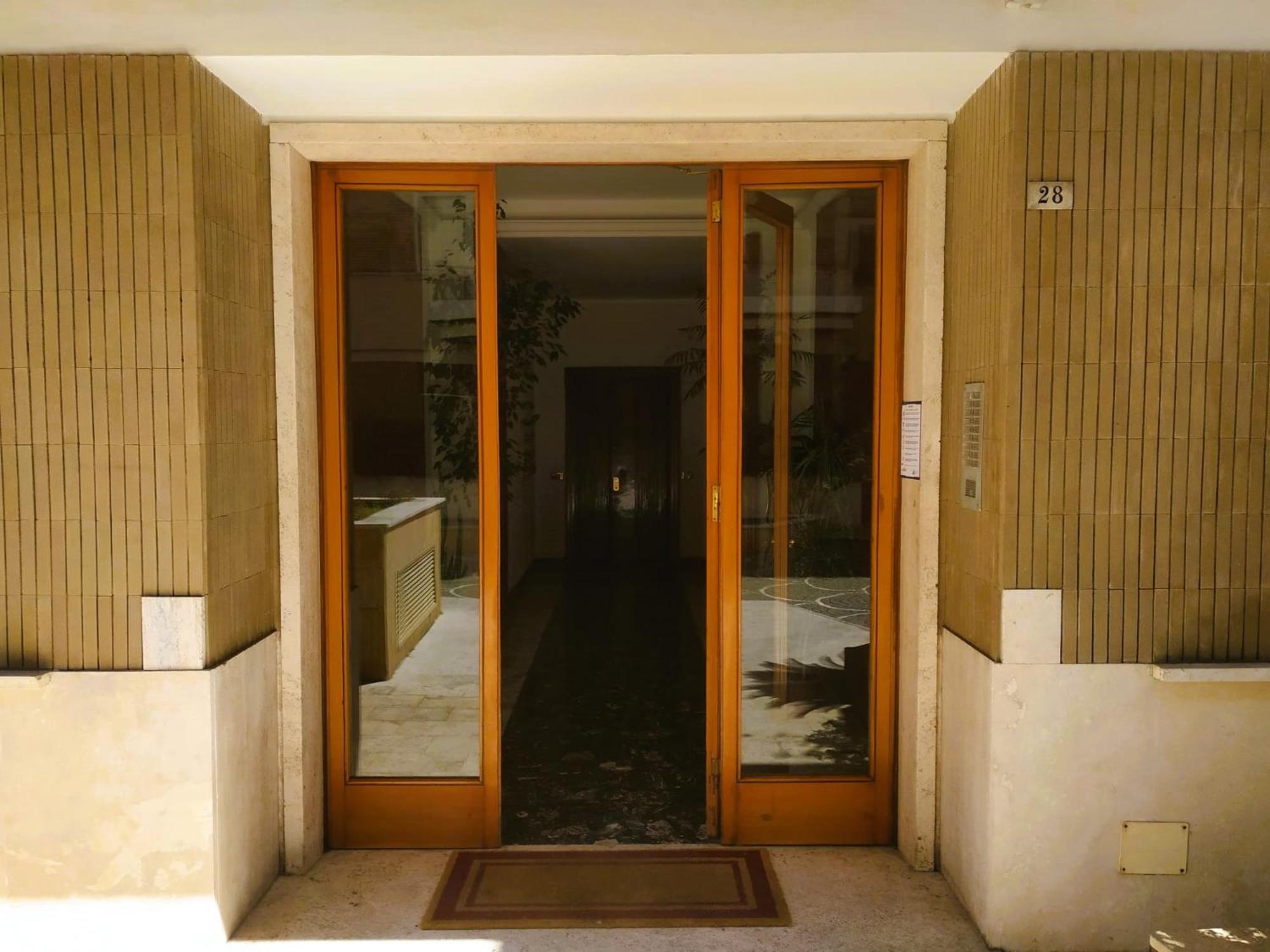 Casa con Giardino - Metro A Cornelia Vaticano a sole 4 fermate