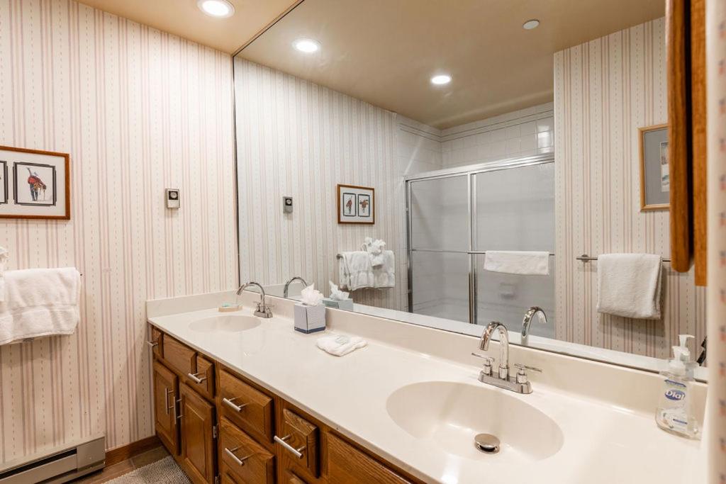 Townsend Place by Vail Realty