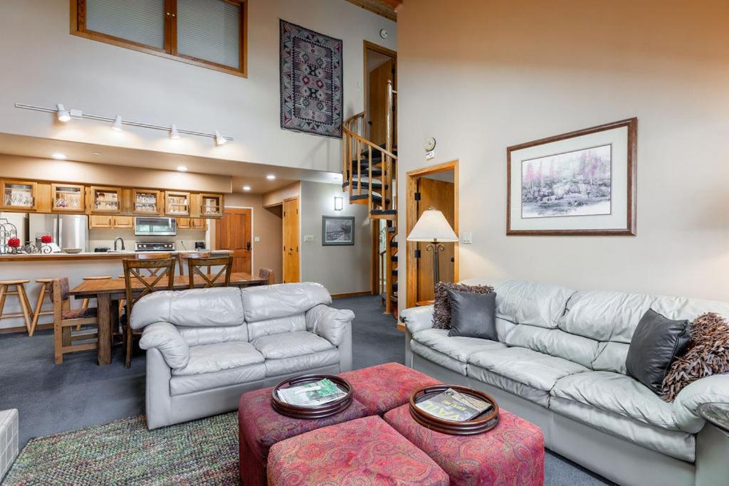 Townsend Place by Vail Realty