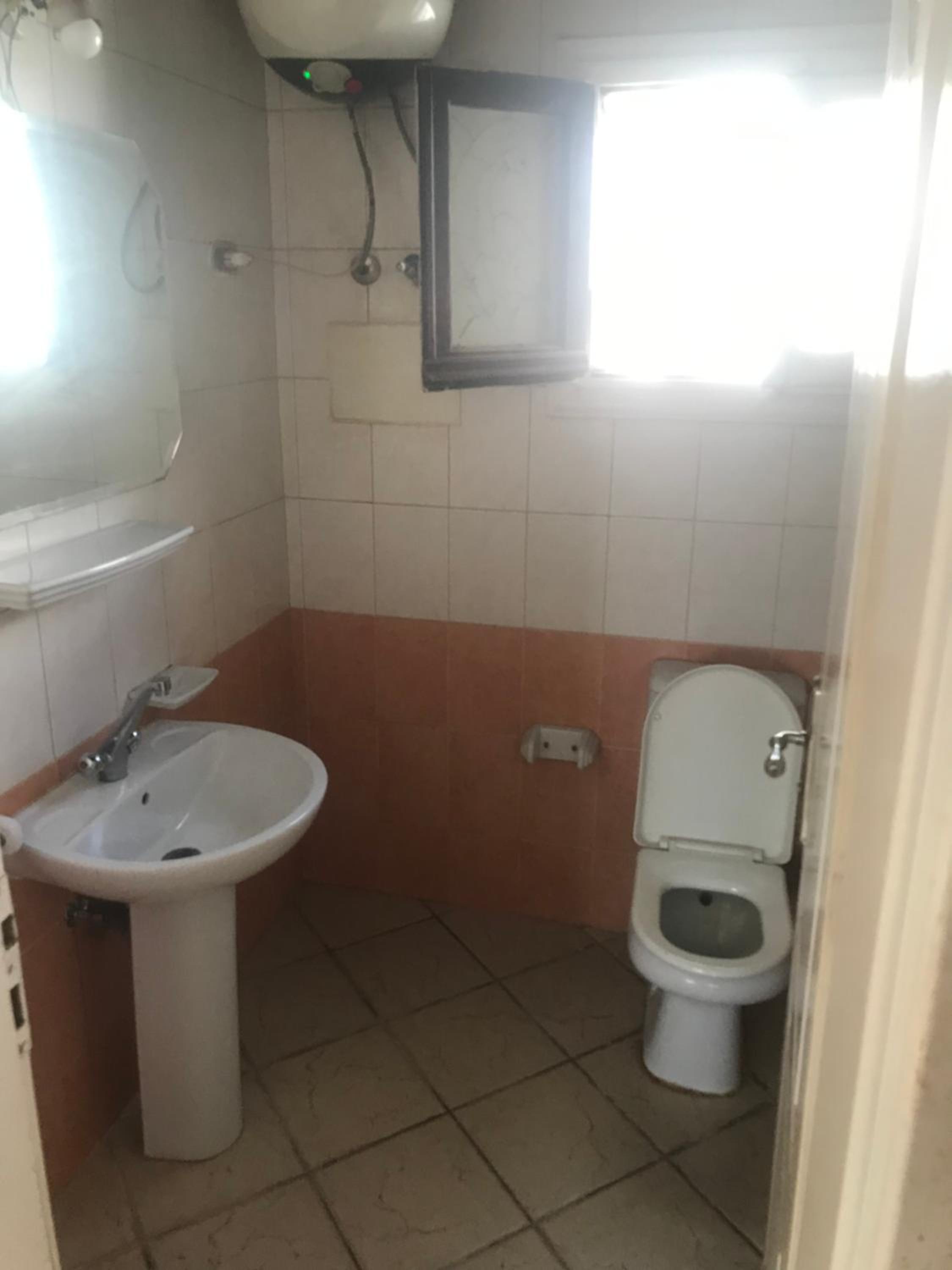 Average furnished rooms