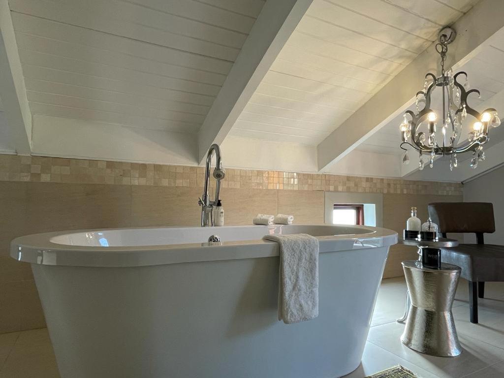 Calais Guest House