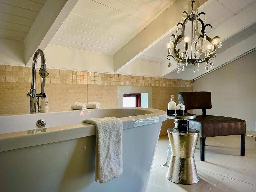 Calais Guest House