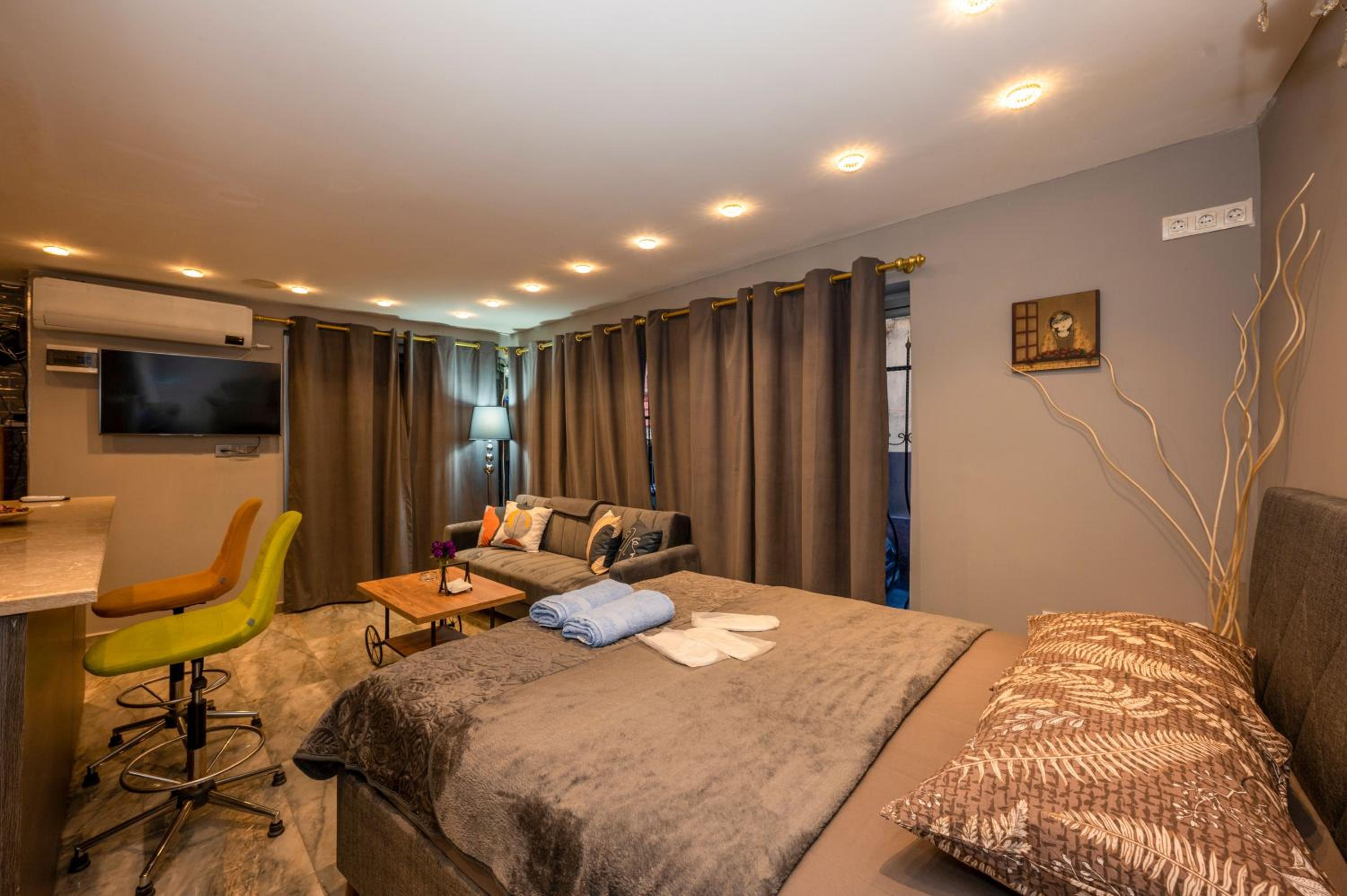 MYMOON Residence - Image 105