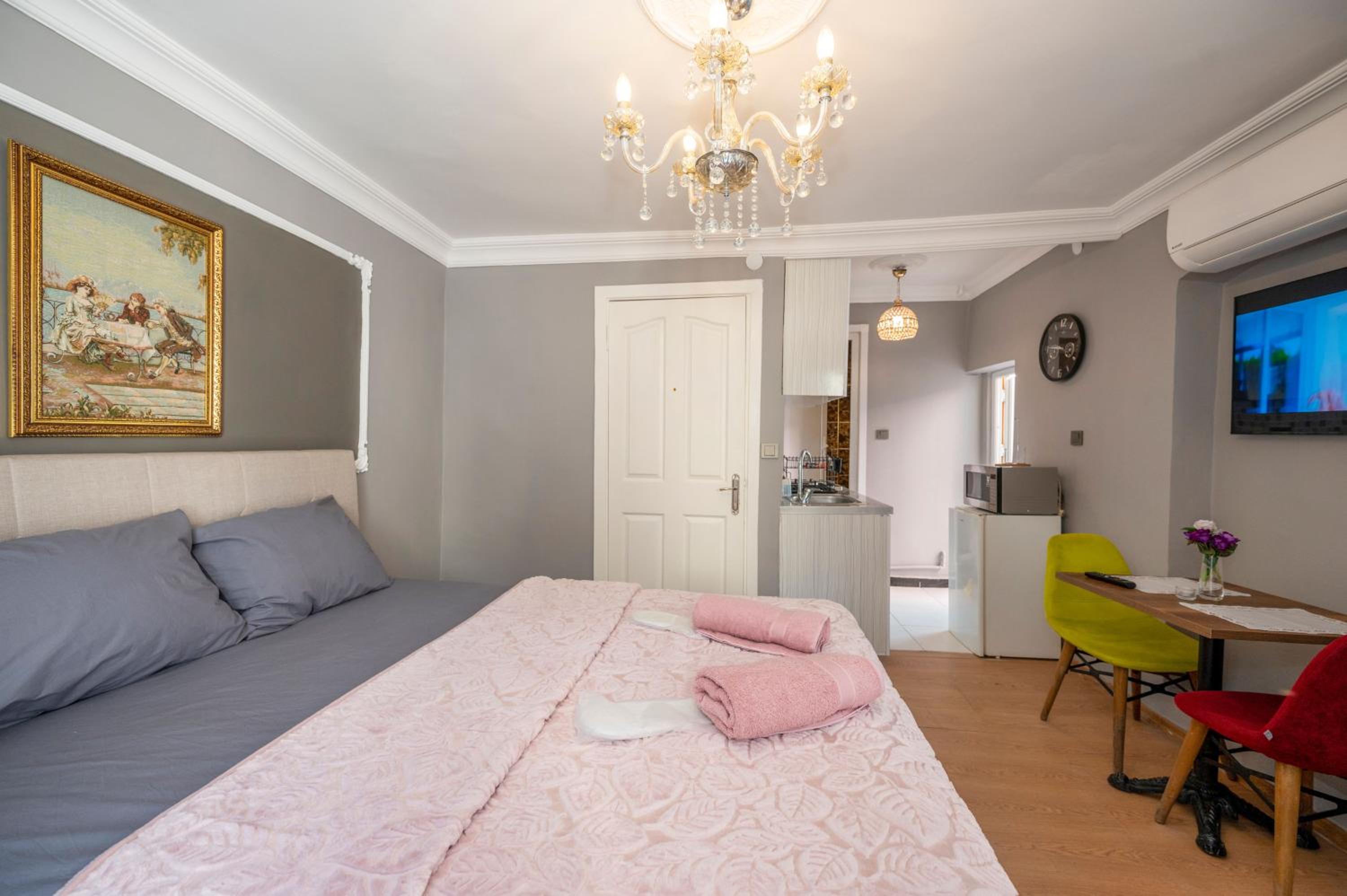 MYMOON Residence - Image 120