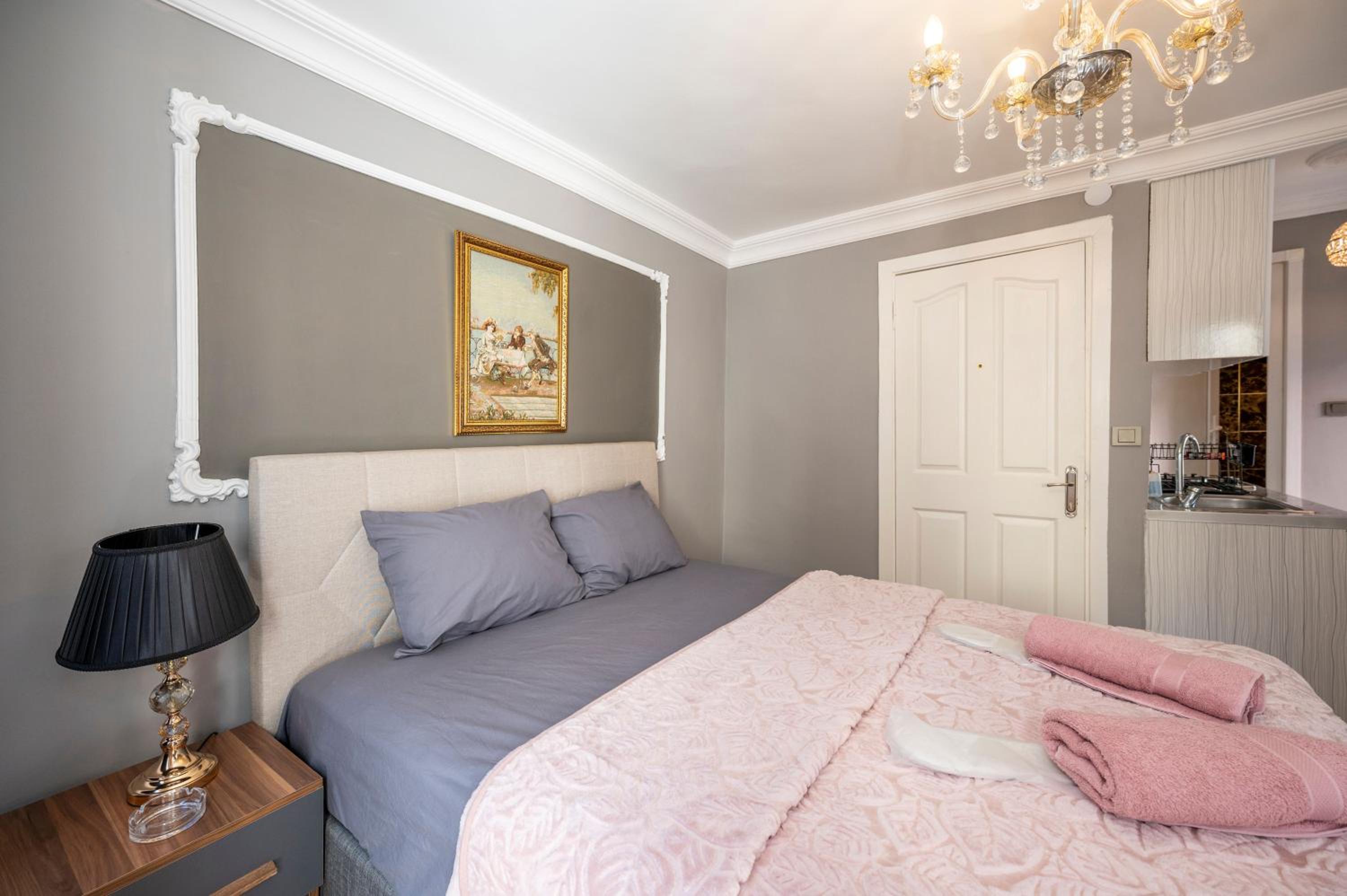 MYMOON Residence - Image 156