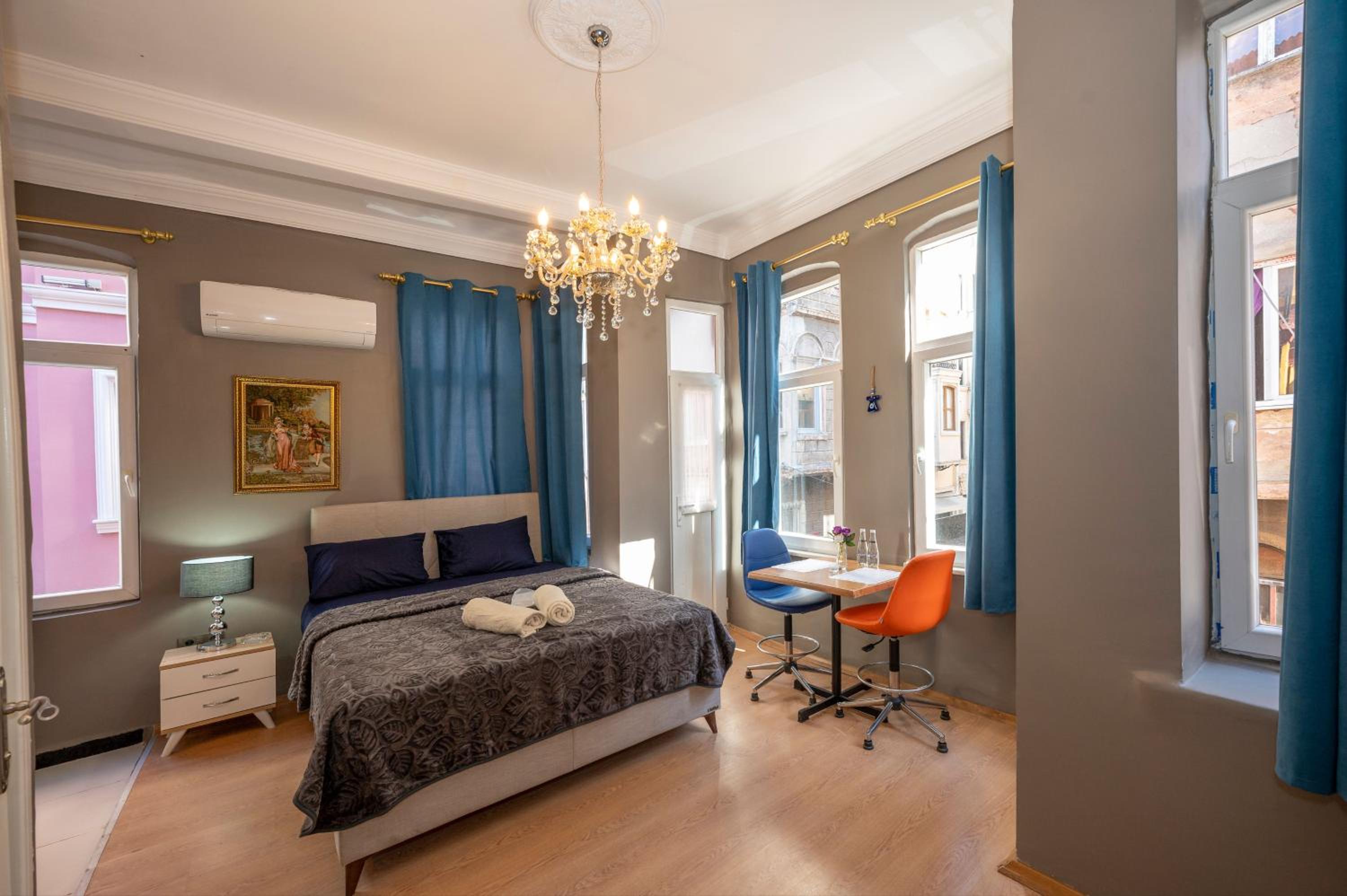 MYMOON Residence - Image 152