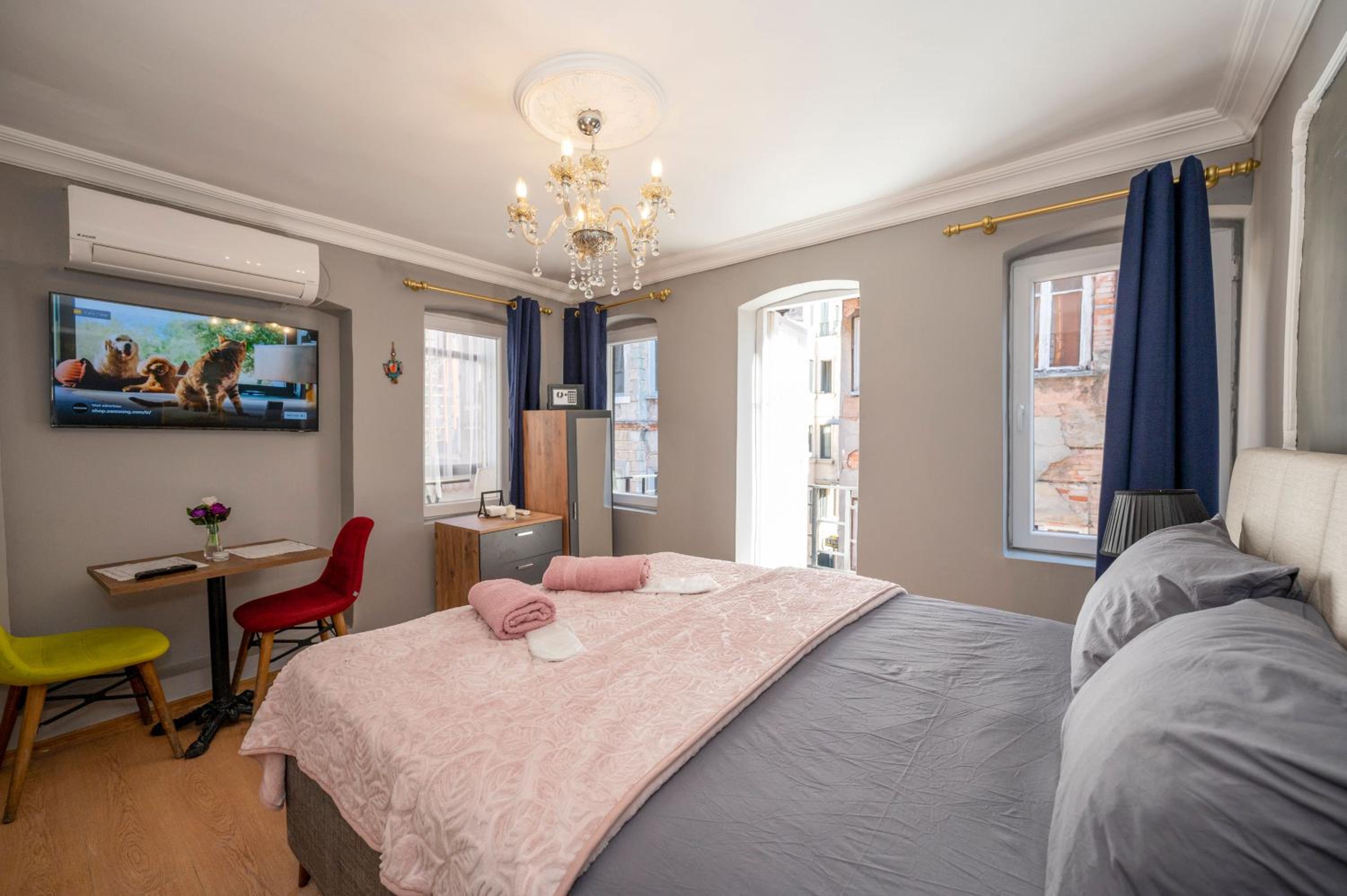 MYMOON Residence - Image 121