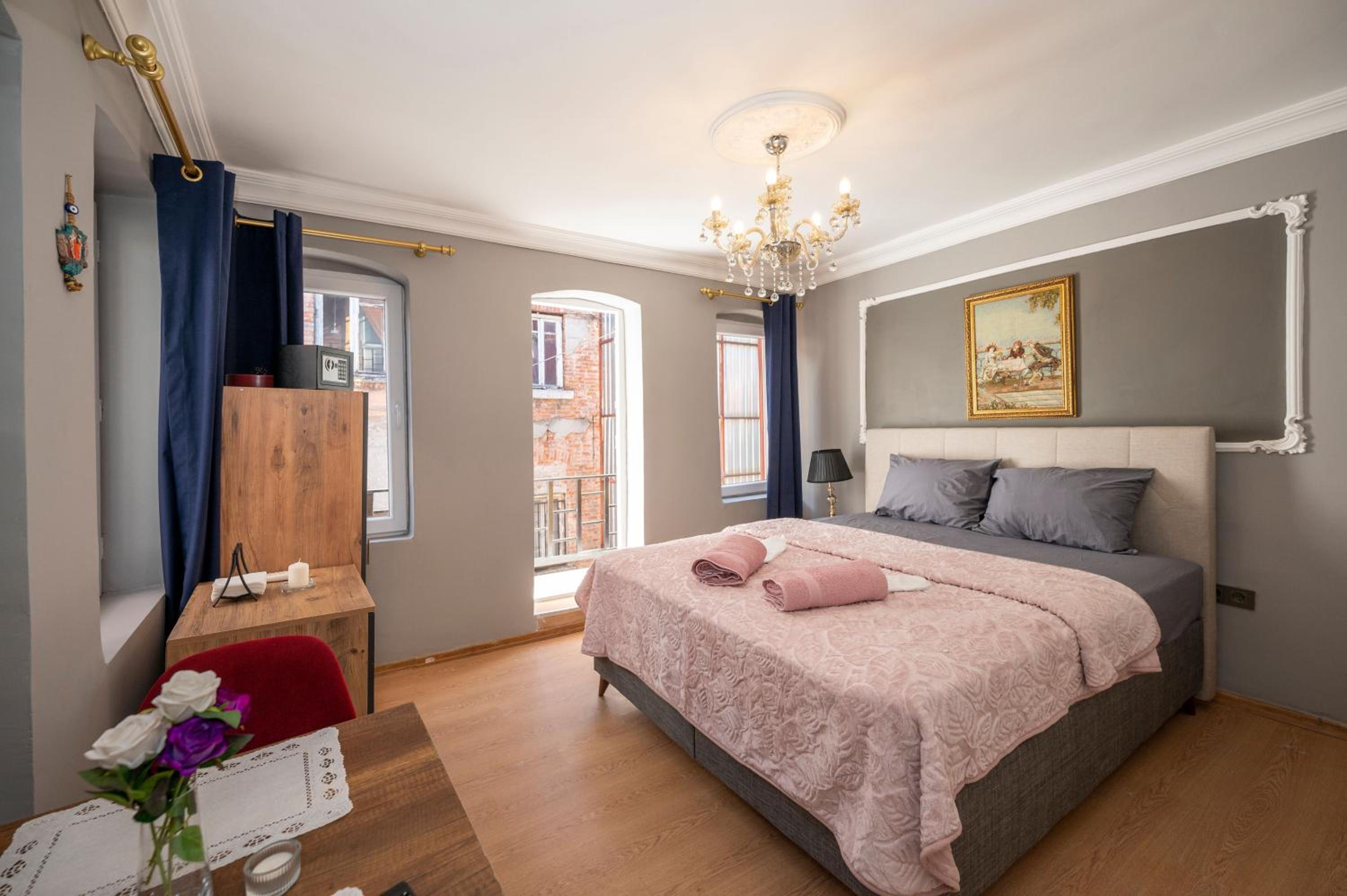 MYMOON Residence - Image 122