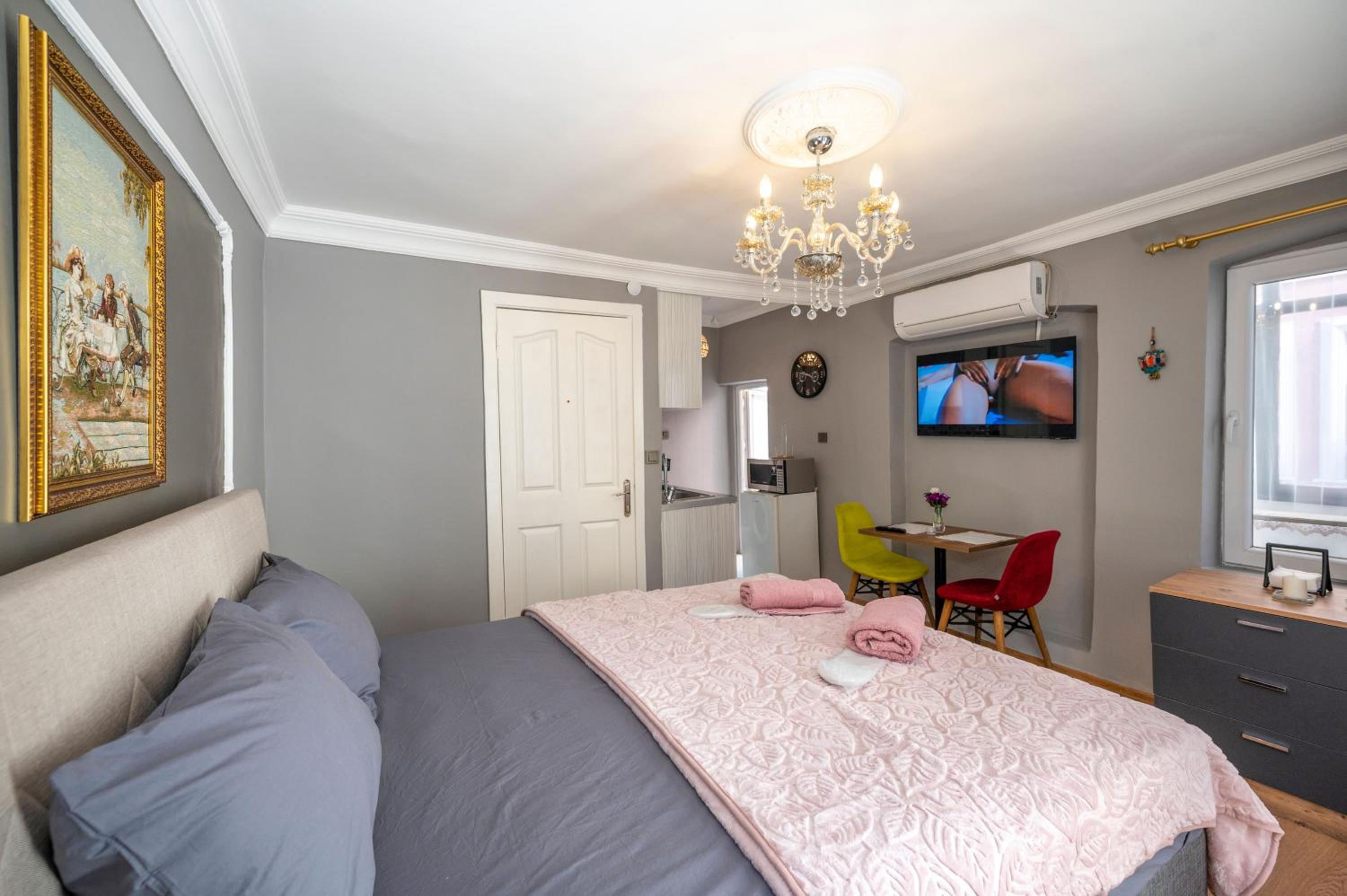 MYMOON Residence - Image 151