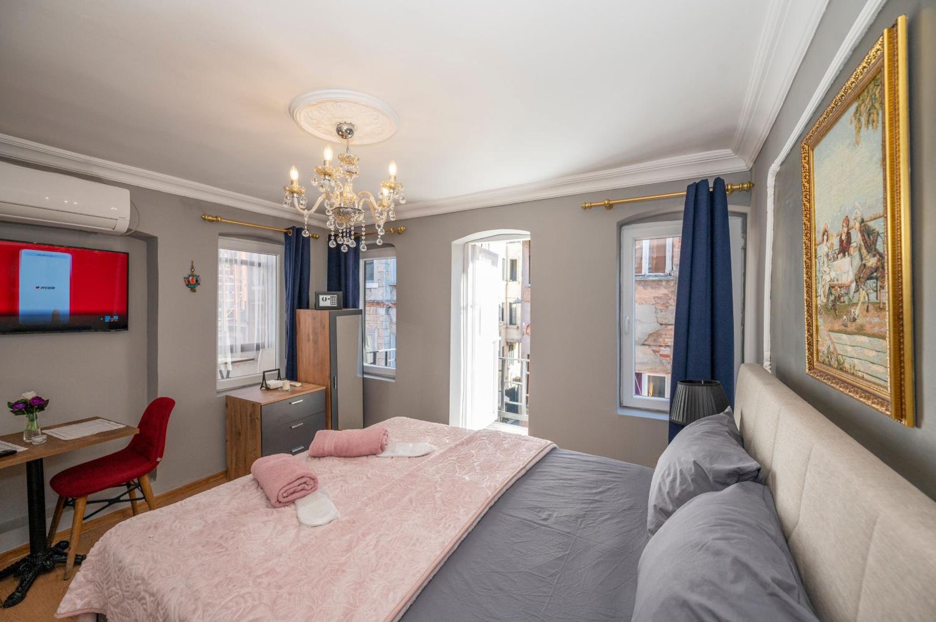 MYMOON Residence - Image 128