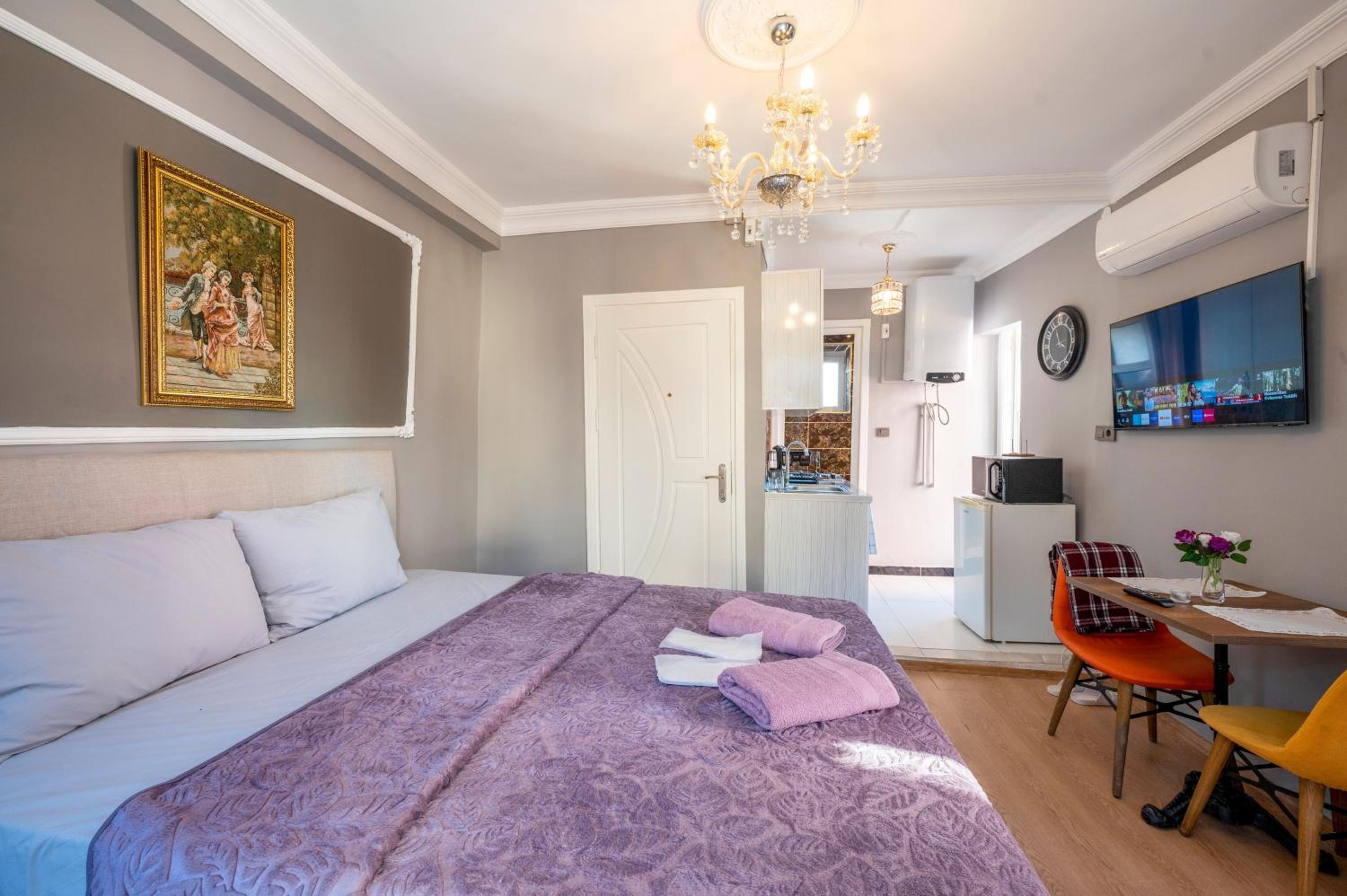 MYMOON Residence - Image 137