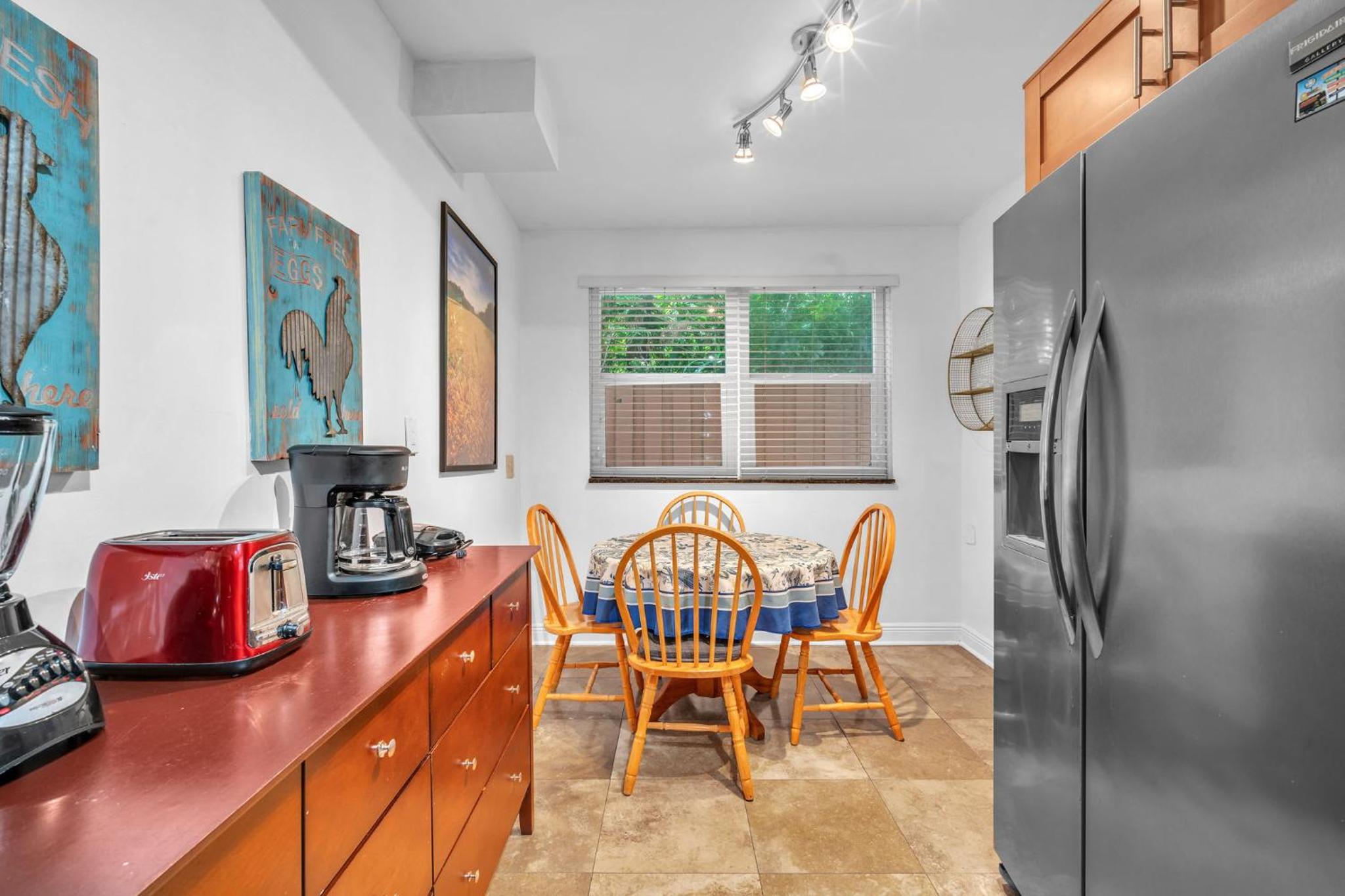Casa Santorini - Chic 4 2 near Grove & Brickell