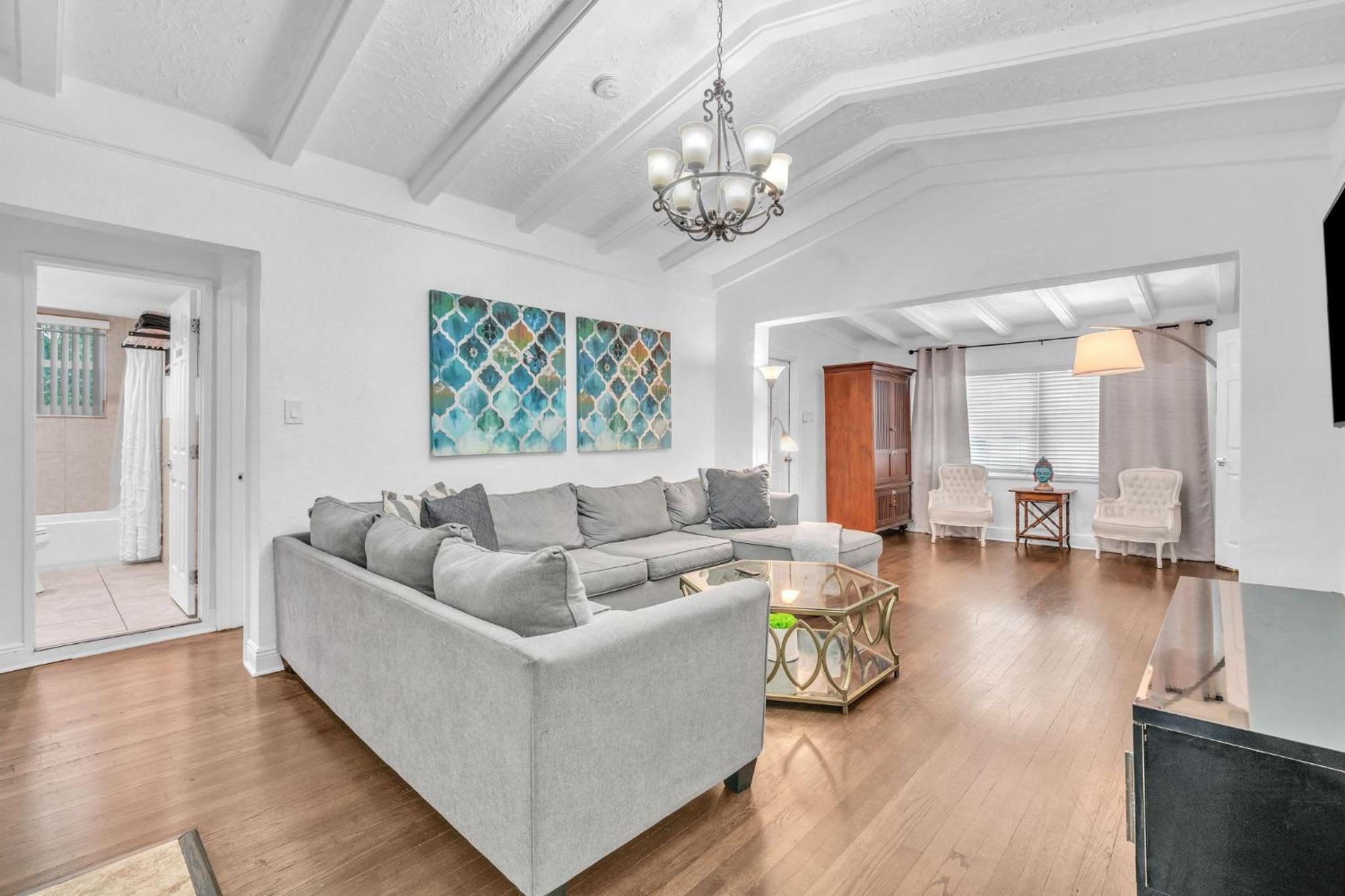 Casa Santorini - Chic 4 2 near Grove & Brickell