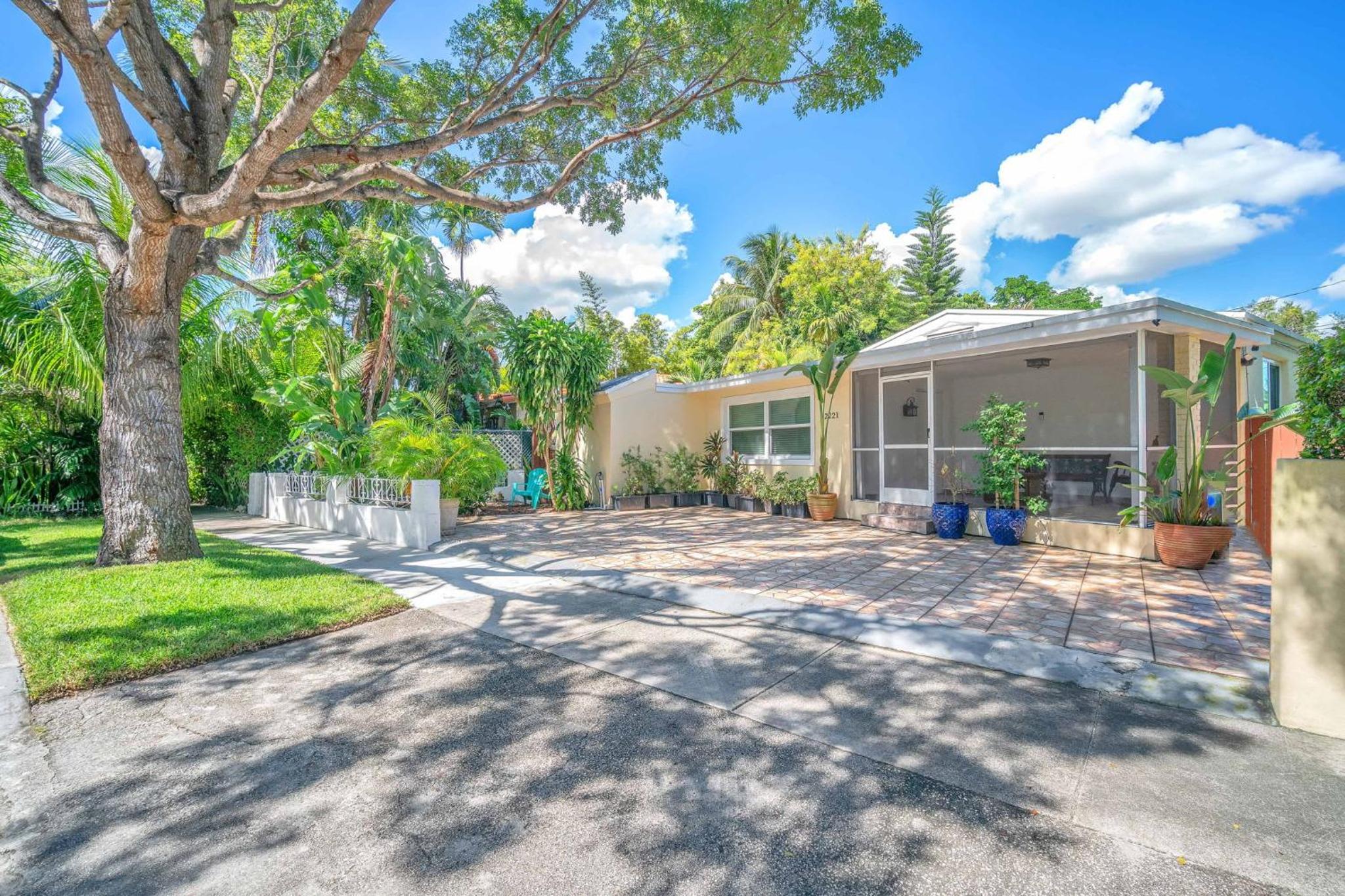 Casa Santorini - Chic 4 2 near Grove & Brickell