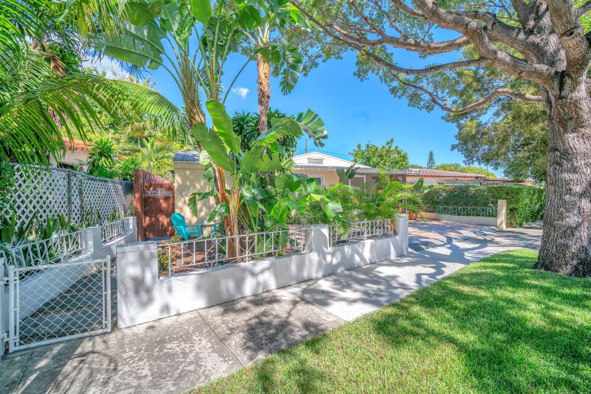 Casa Santorini - Chic 4 2 near Grove & Brickell