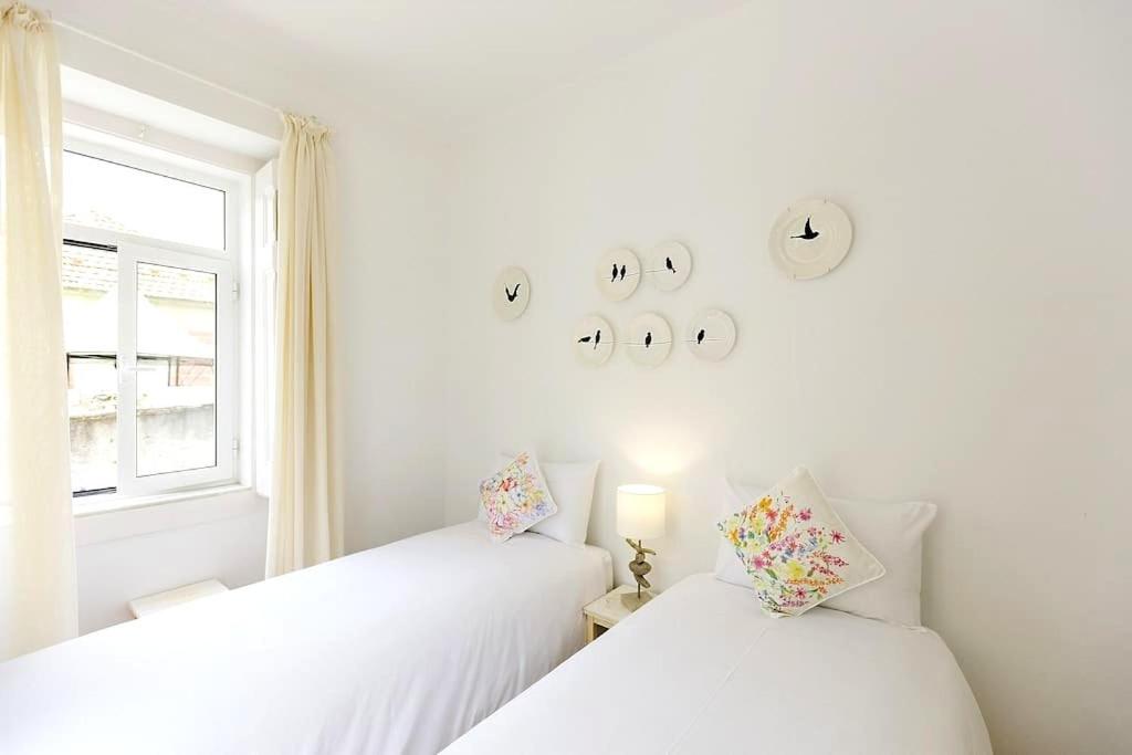 Sapadores · 2 bedrooms apartment Lisbon Boho Chic view 3