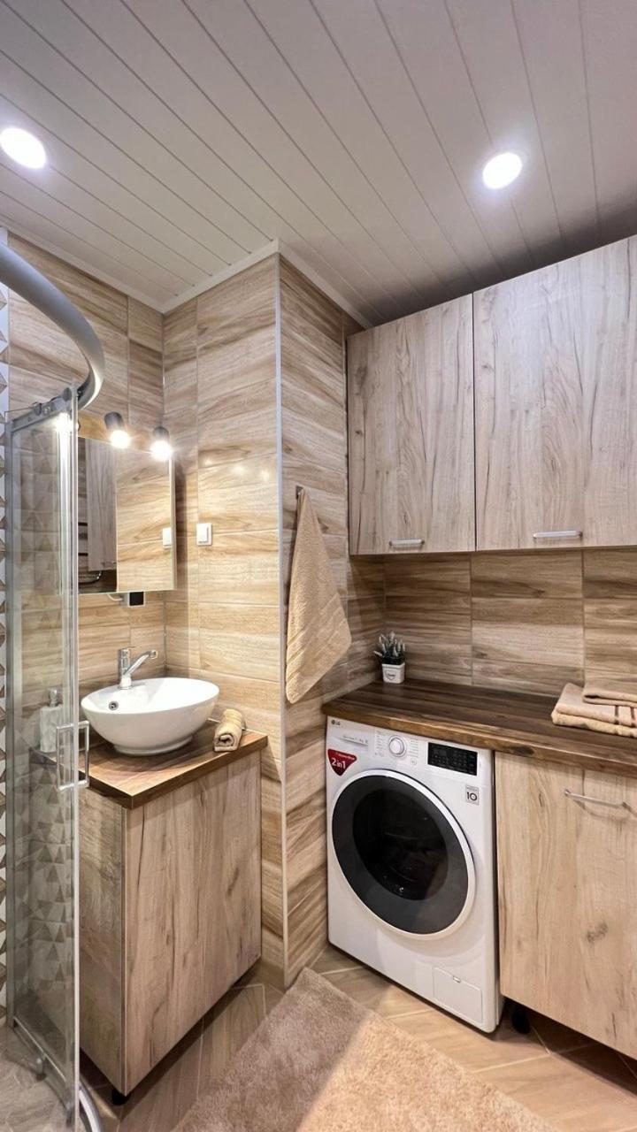 Top Location Apartment