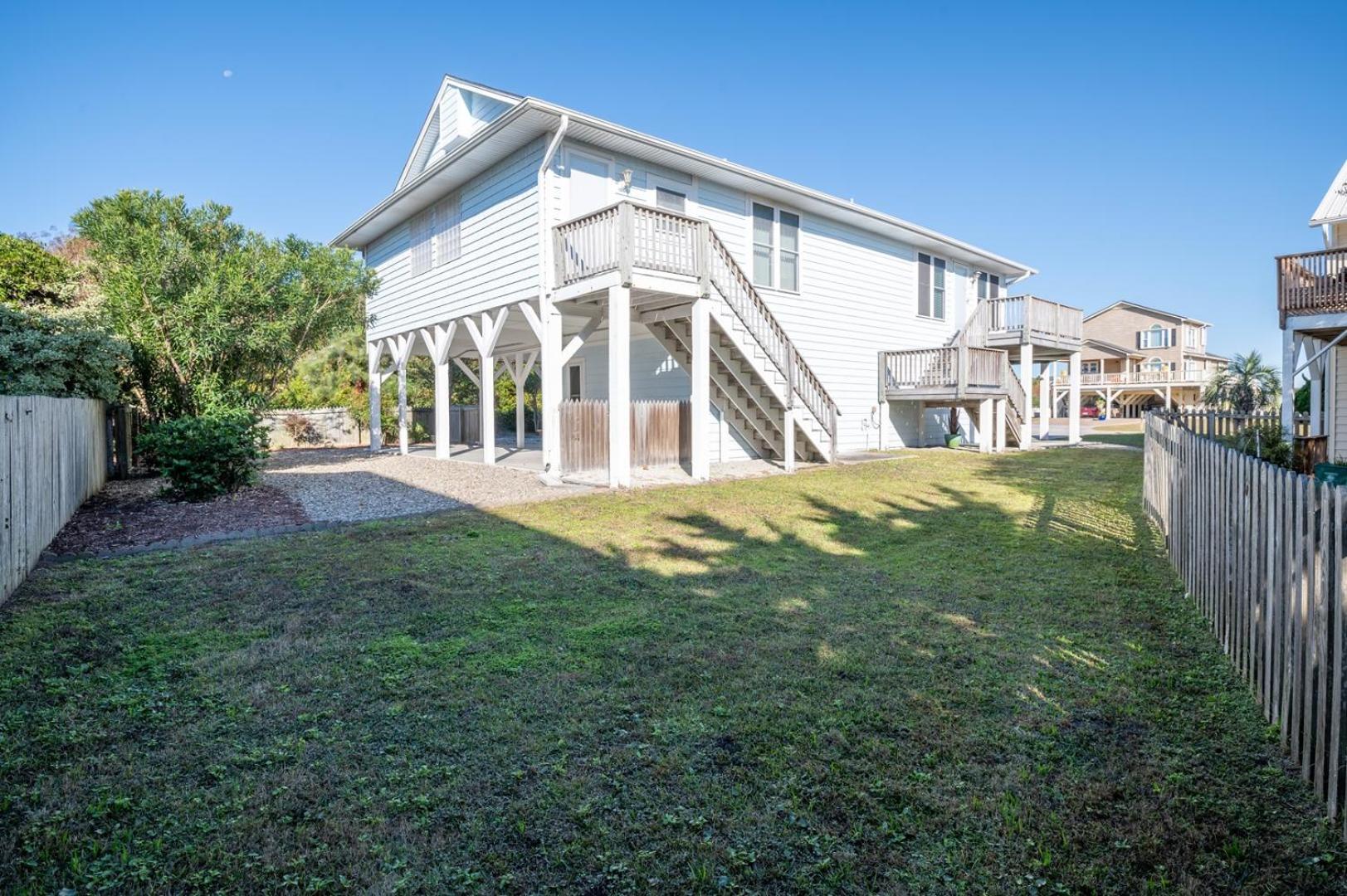 Private Home Steps from Beach Access