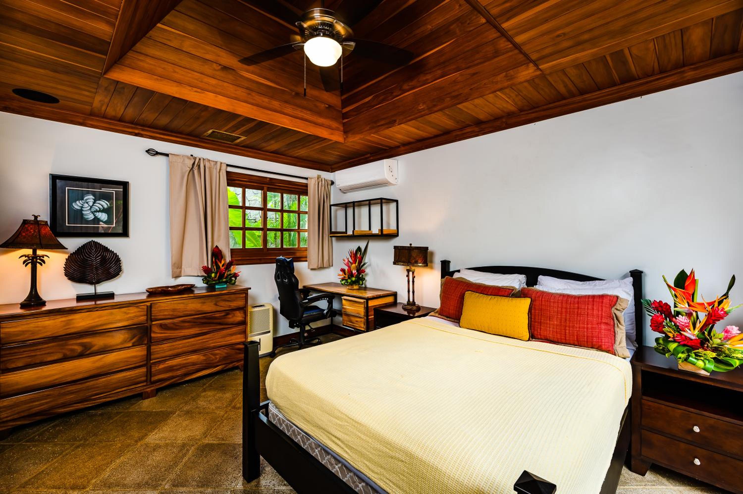 Casa Arrecife - 5bdr Beachfront Villa - Ethereal sunsets