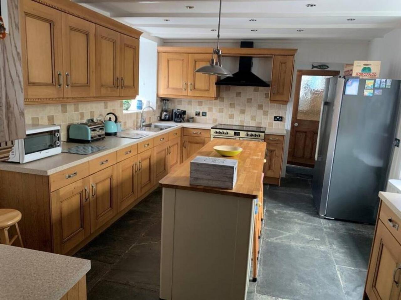 Sandown, St Teath 3 bed sleeps 6 view 5