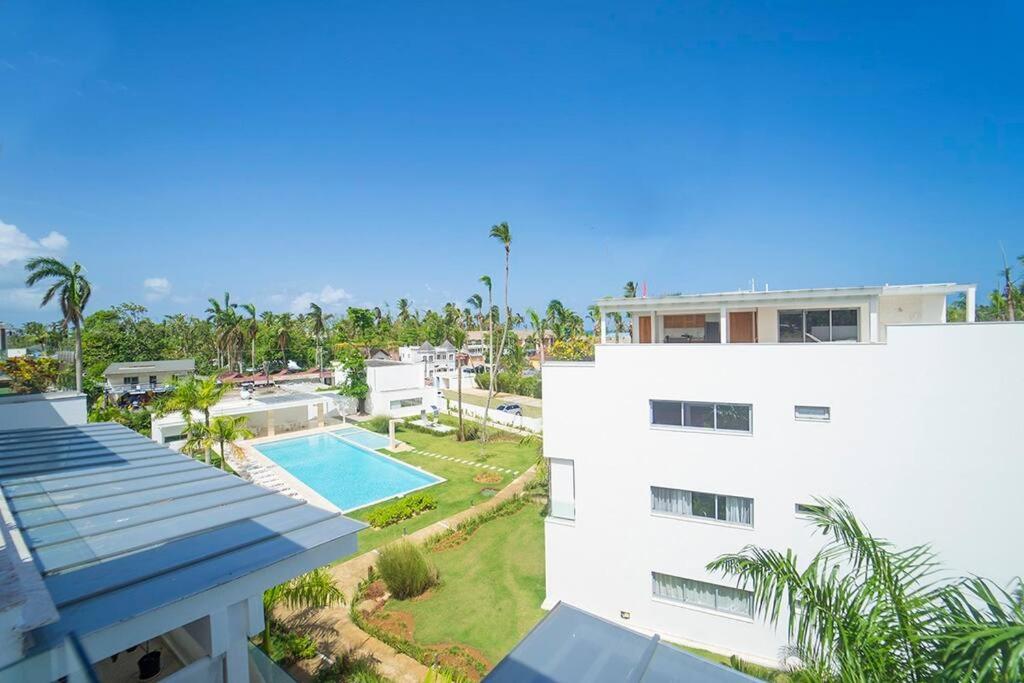 Luxury penthouse close the beach