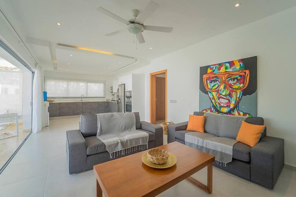 Luxury penthouse close the beach