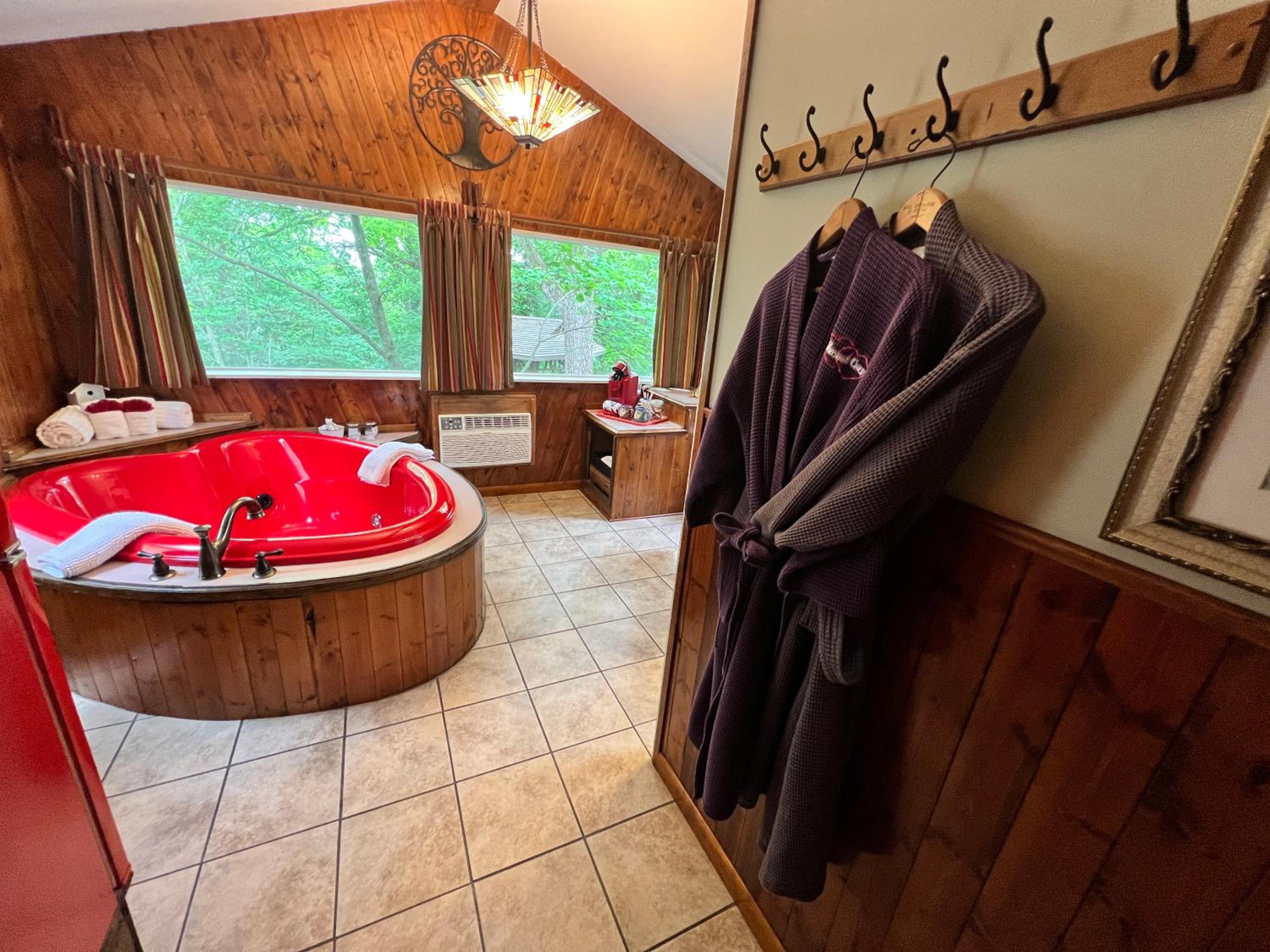 Sherwood Court Cottages & Guest Rooms