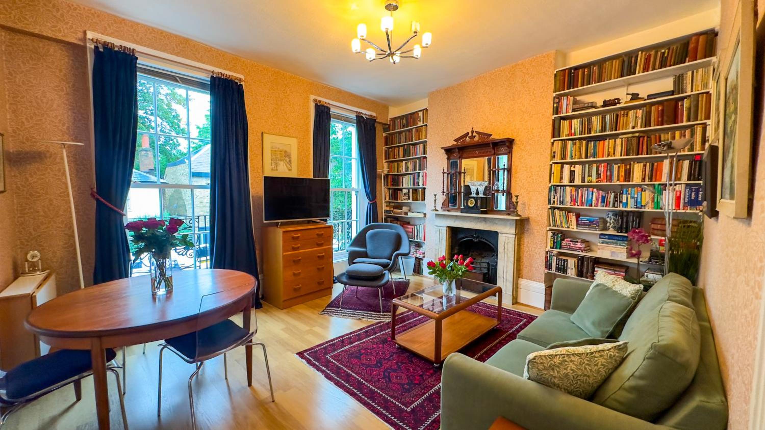 Ultra Central London, Modern Flat in Leafy Street