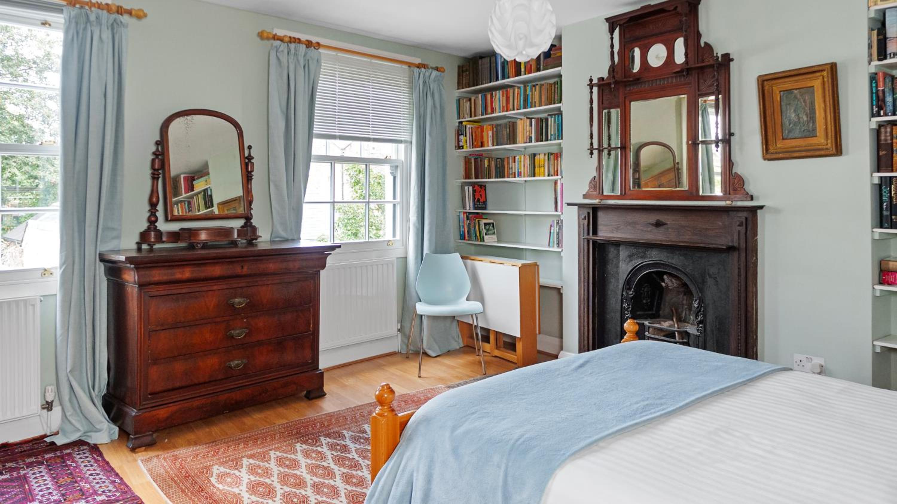 Ultra Central London, Modern Flat in Leafy Street