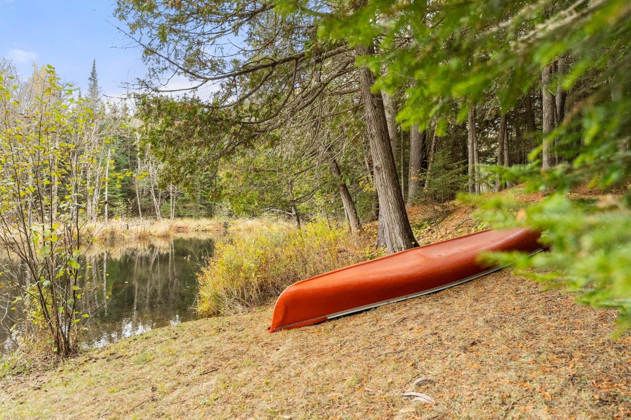 Beautiful River Front Home on 43 Acres