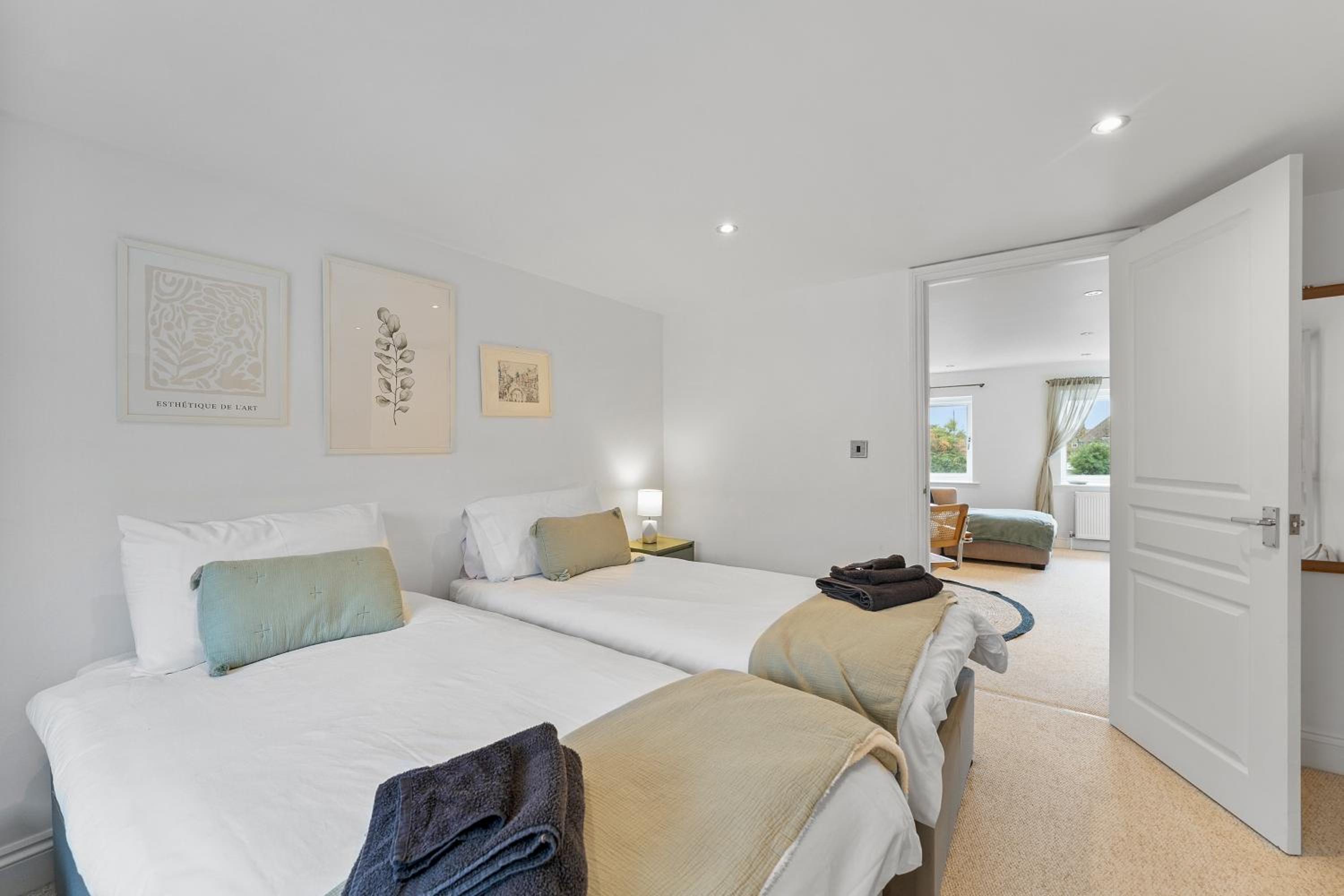 Summer in Whitstable is calling! Central home minutes walk from the high street, beach and harbour, dog friendly and stunning interors throughout view 2