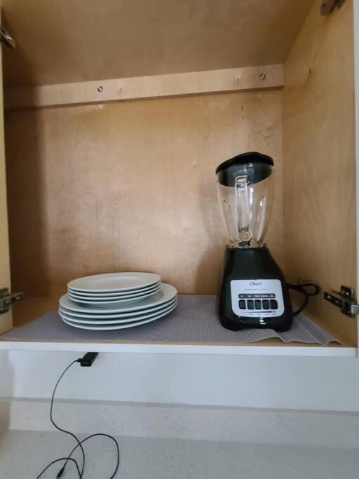 West Brickell APT #1 Free Parking-Family Friendly